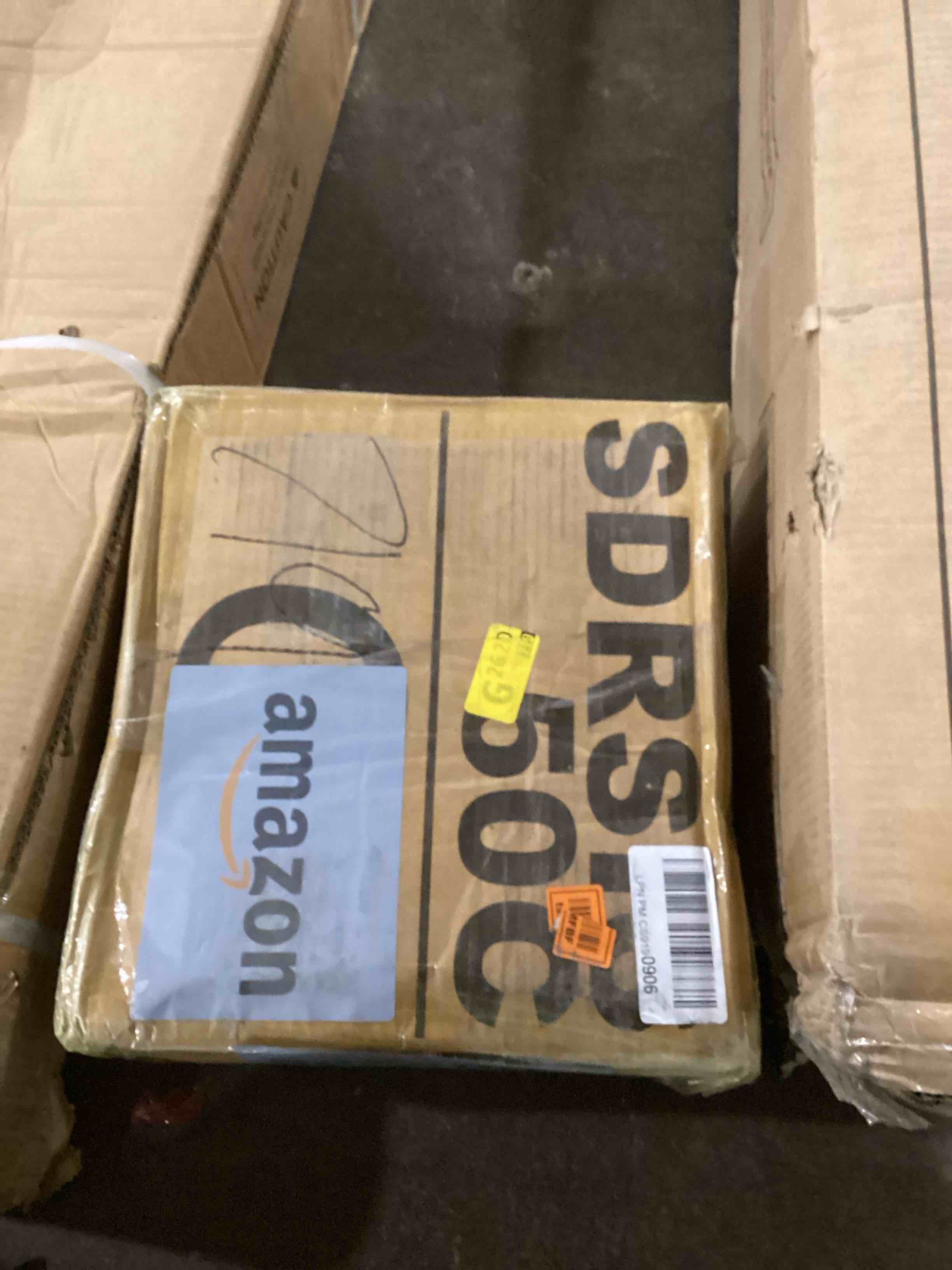https://s3.amazonaws.com/lotting-images-prod/bidfta/BLU6079468_1711995060094.jpeg