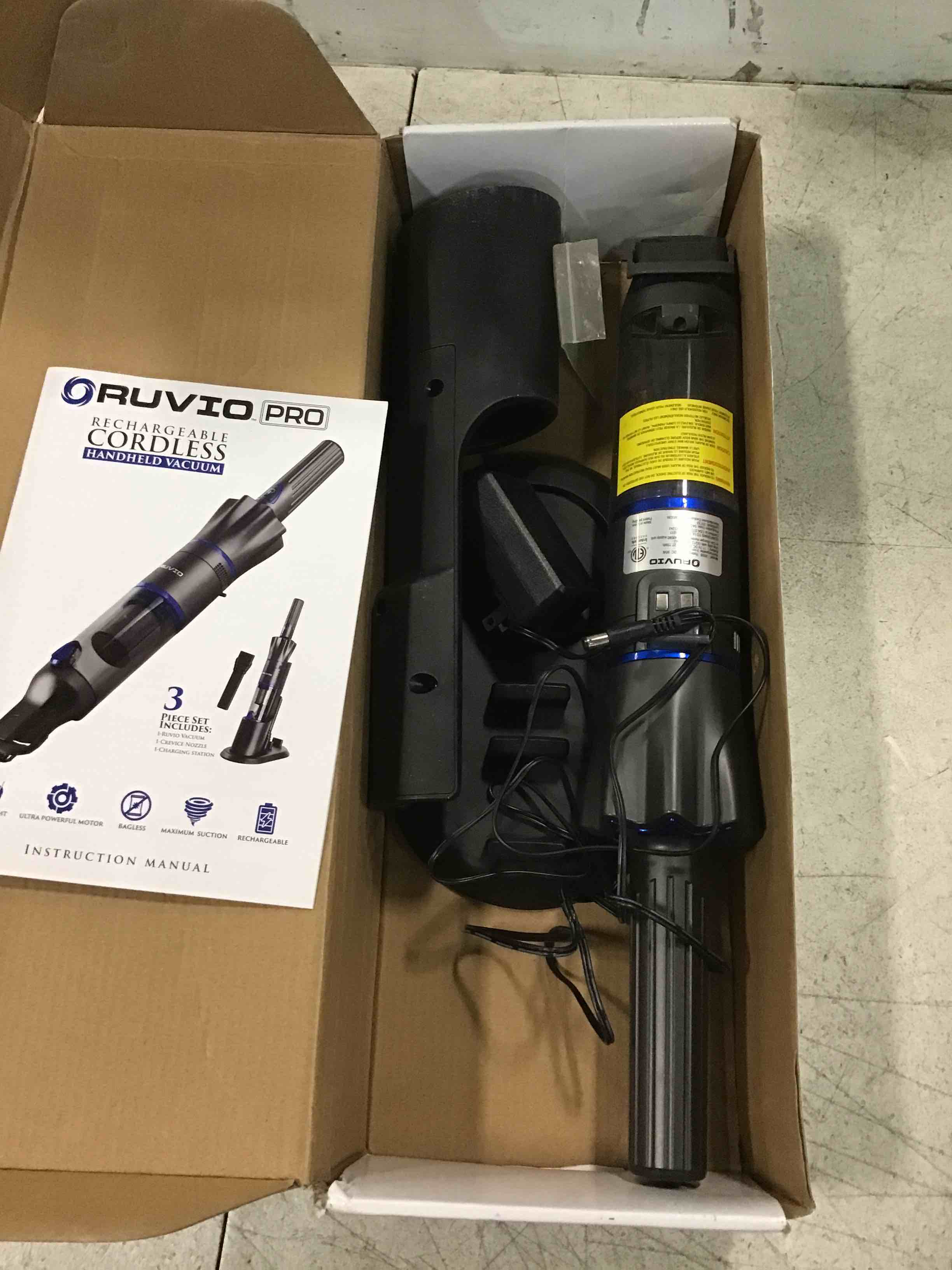 https://s3.amazonaws.com/lotting-images-prod/bidfta/BLU6079967_1707409639636.jpeg