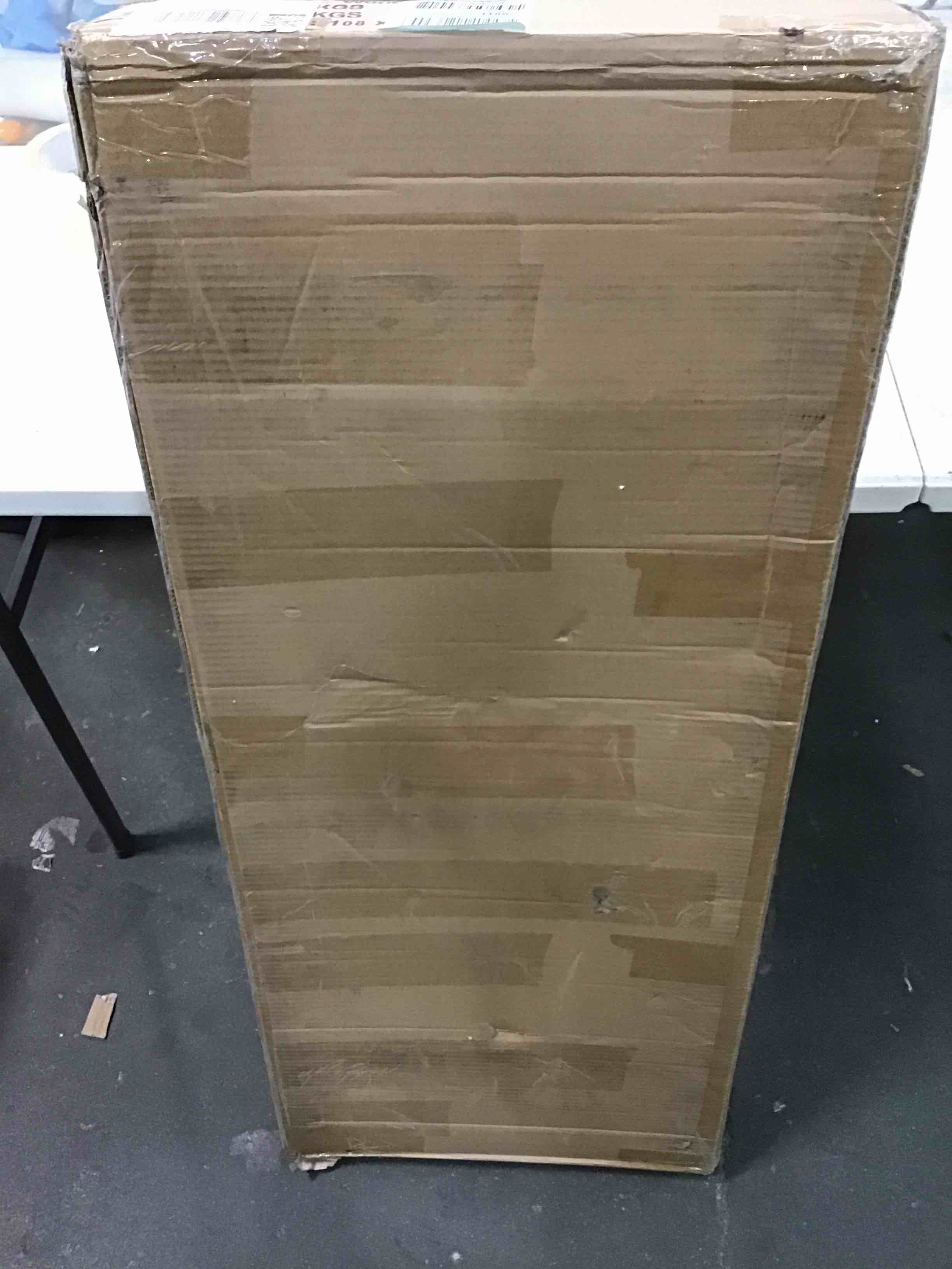 https://s3.amazonaws.com/lotting-images-prod/bidfta/BLU6080094_1707426514923.jpeg