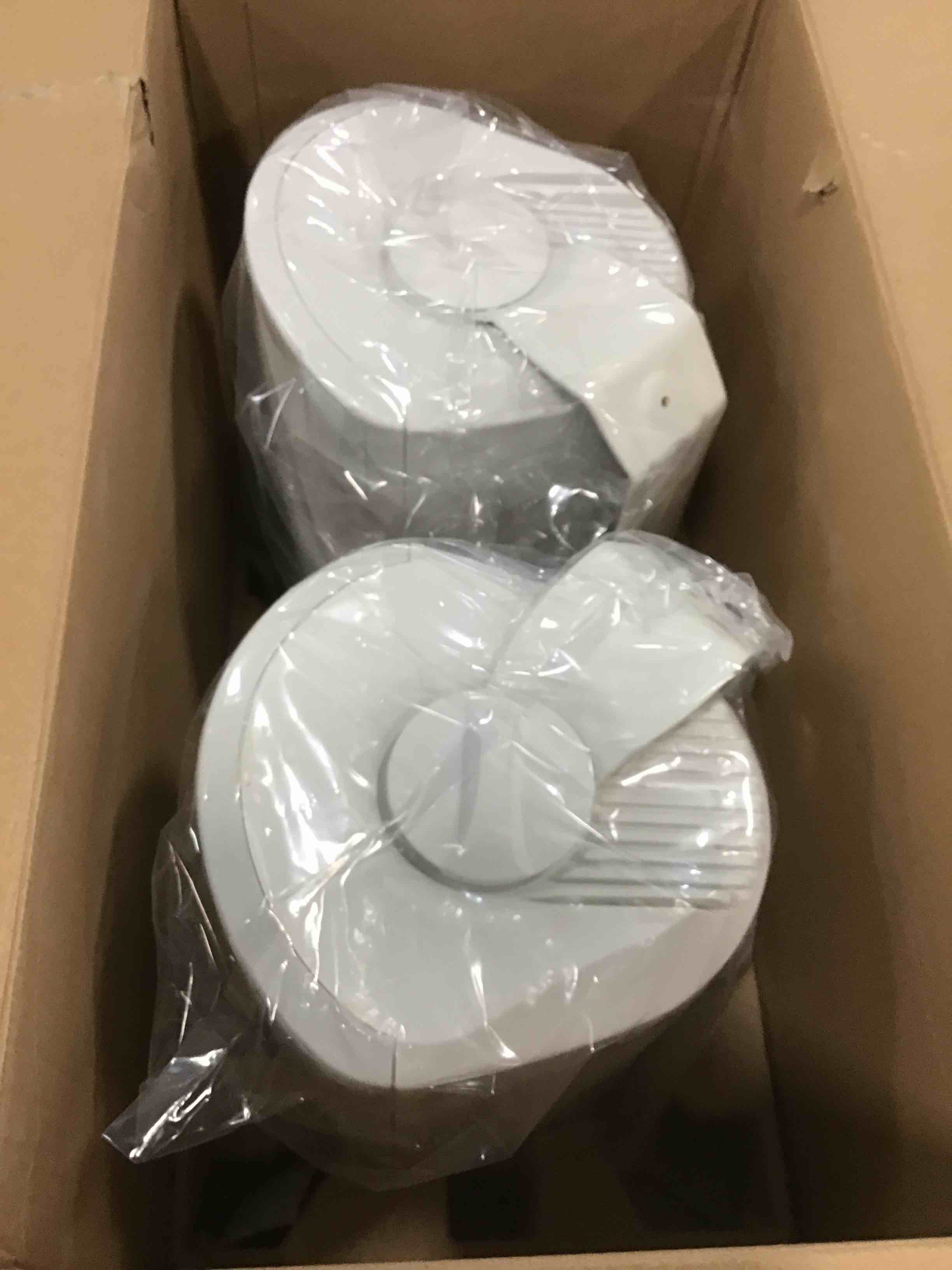 https://s3.amazonaws.com/lotting-images-prod/bidfta/BLU6080149_1707484758619.jpeg