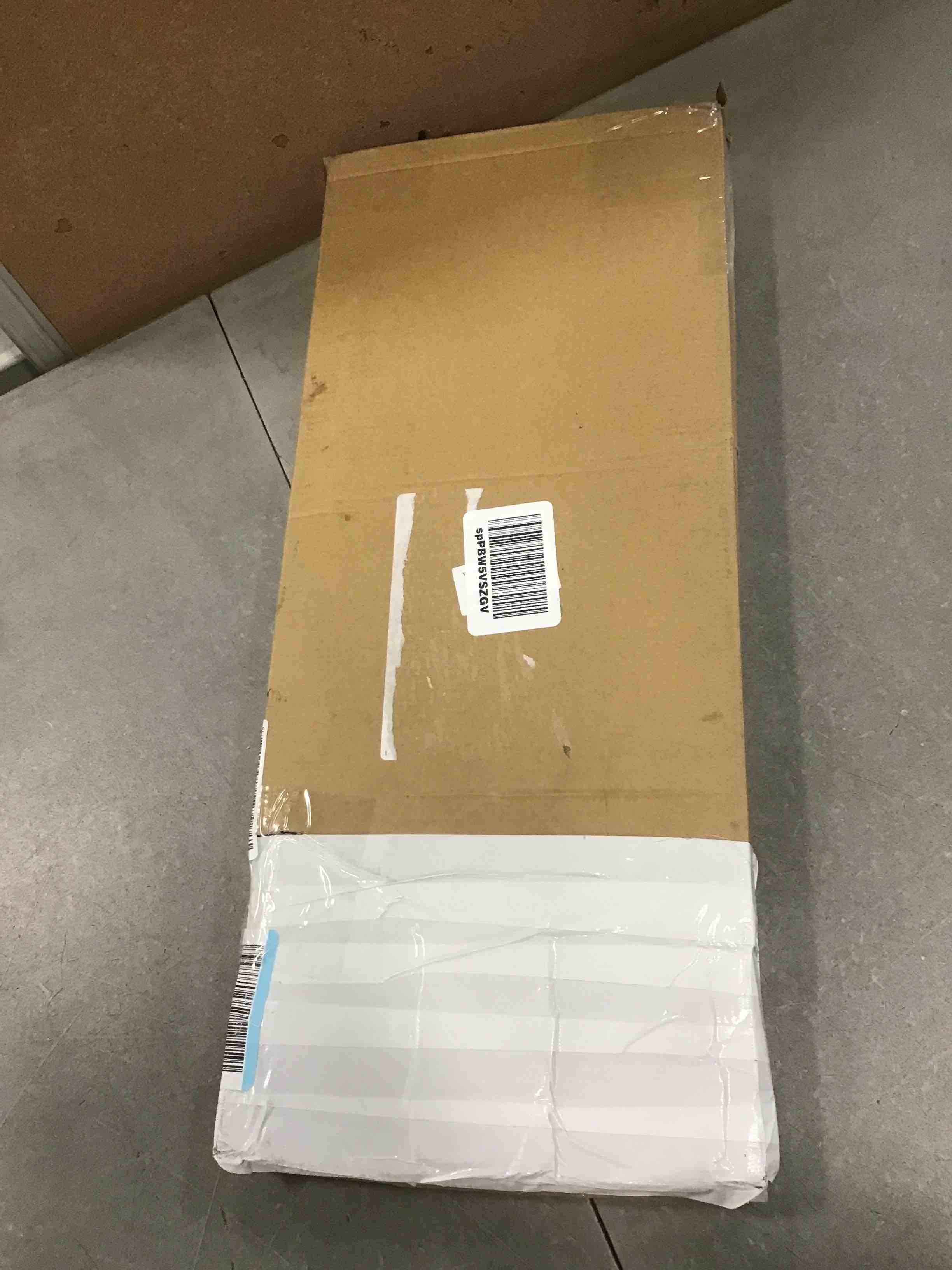 https://s3.amazonaws.com/lotting-images-prod/bidfta/BLU6080378_1707739747964.jpeg