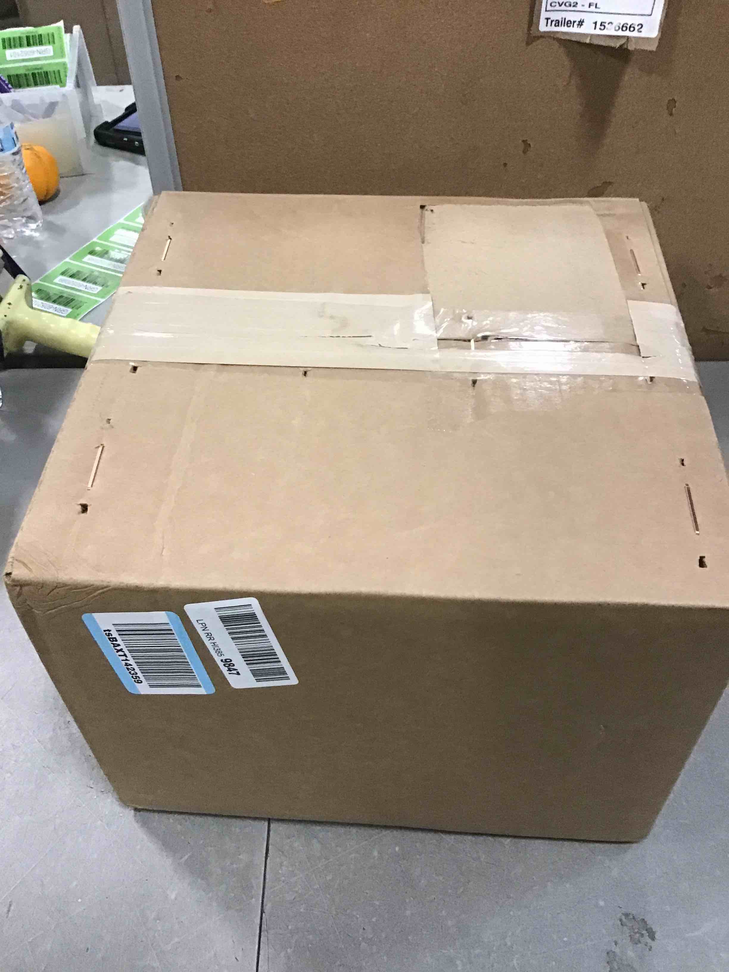 https://s3.amazonaws.com/lotting-images-prod/bidfta/BLU6080379_1707739814819.jpeg