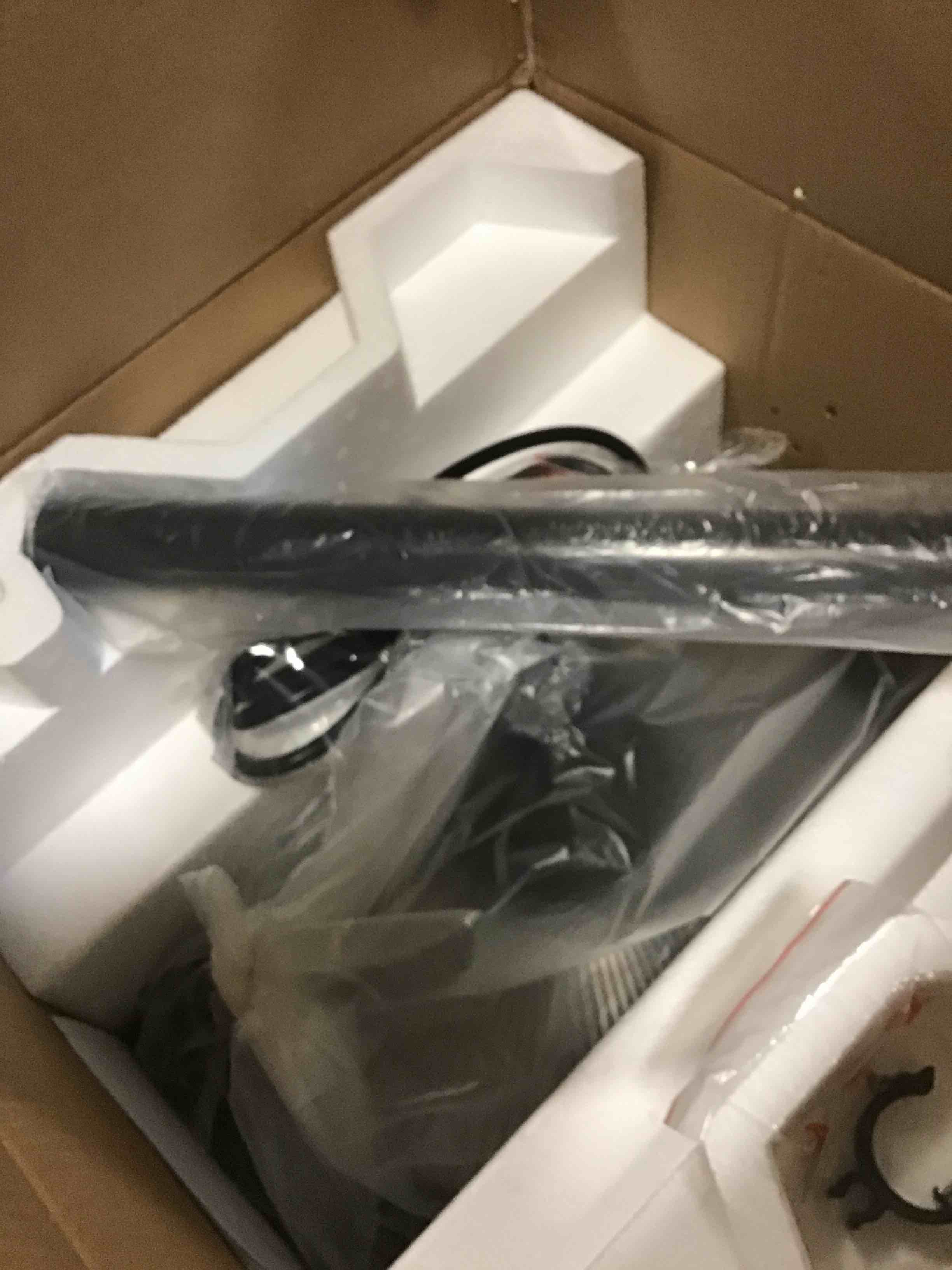 https://s3.amazonaws.com/lotting-images-prod/bidfta/BLU6080490_1707751850096.jpeg