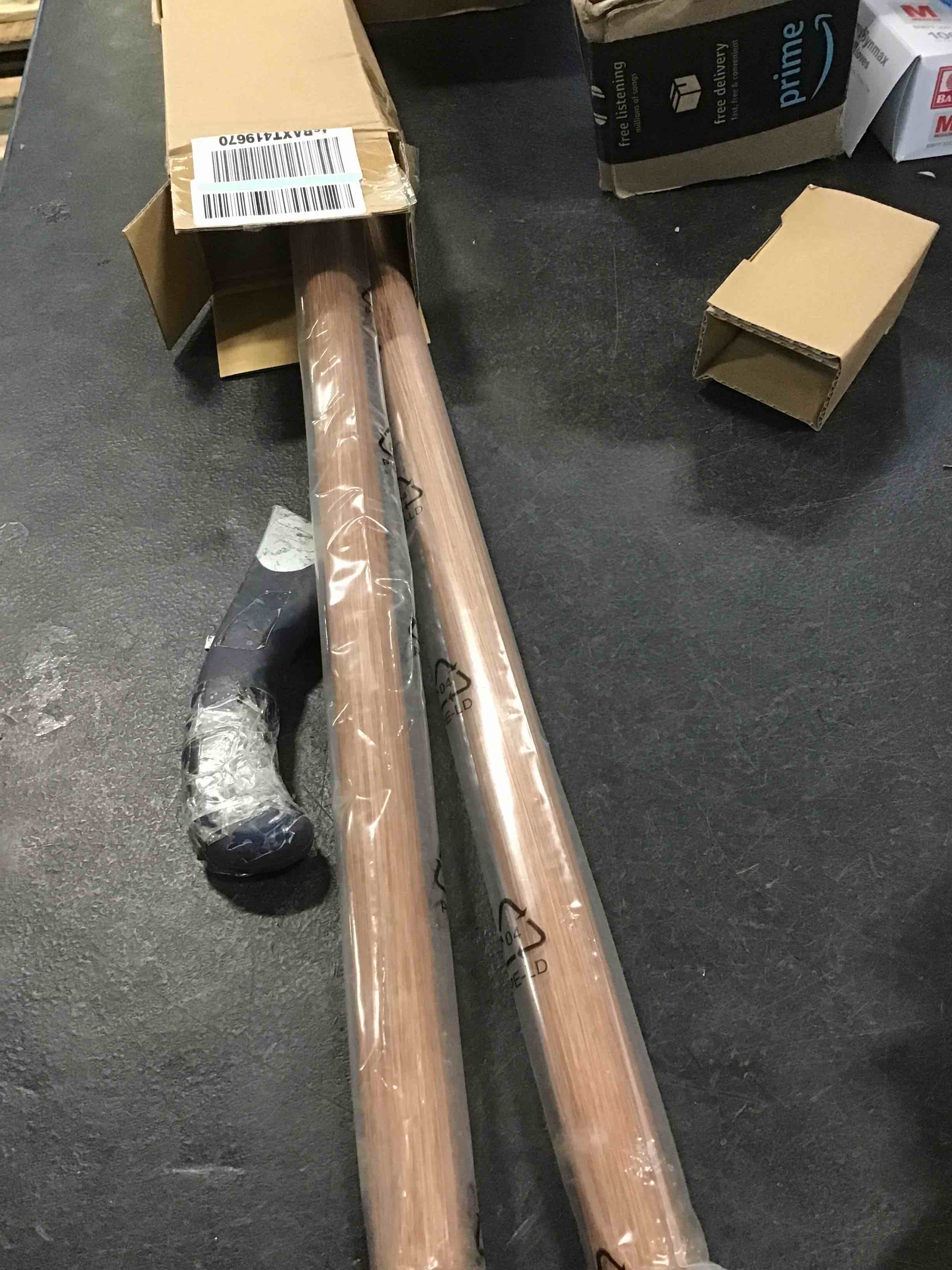 https://s3.amazonaws.com/lotting-images-prod/bidfta/BLU6080847_1707927347234.jpeg