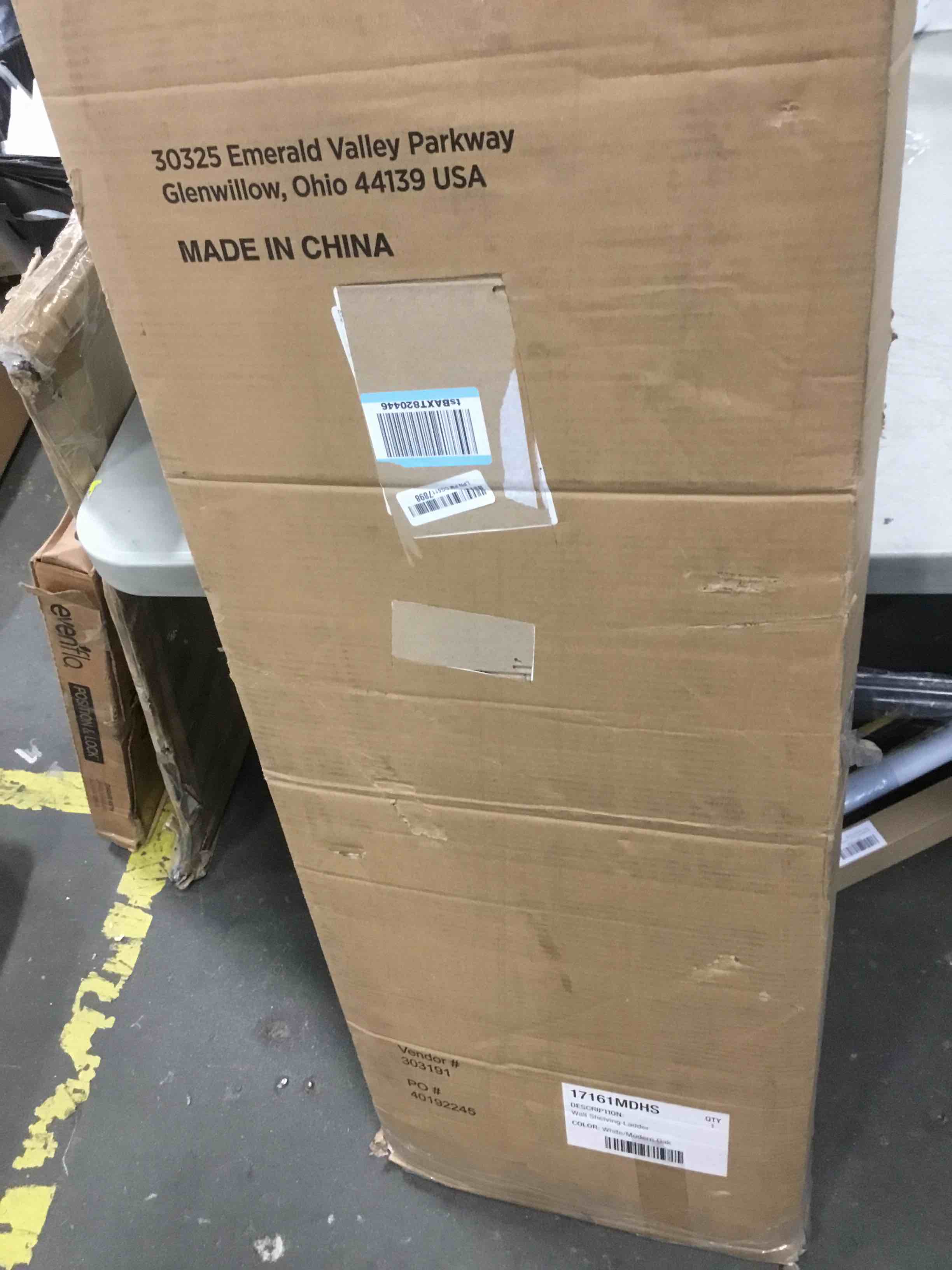 https://s3.amazonaws.com/lotting-images-prod/bidfta/BLU6081249_1708091654944.jpeg