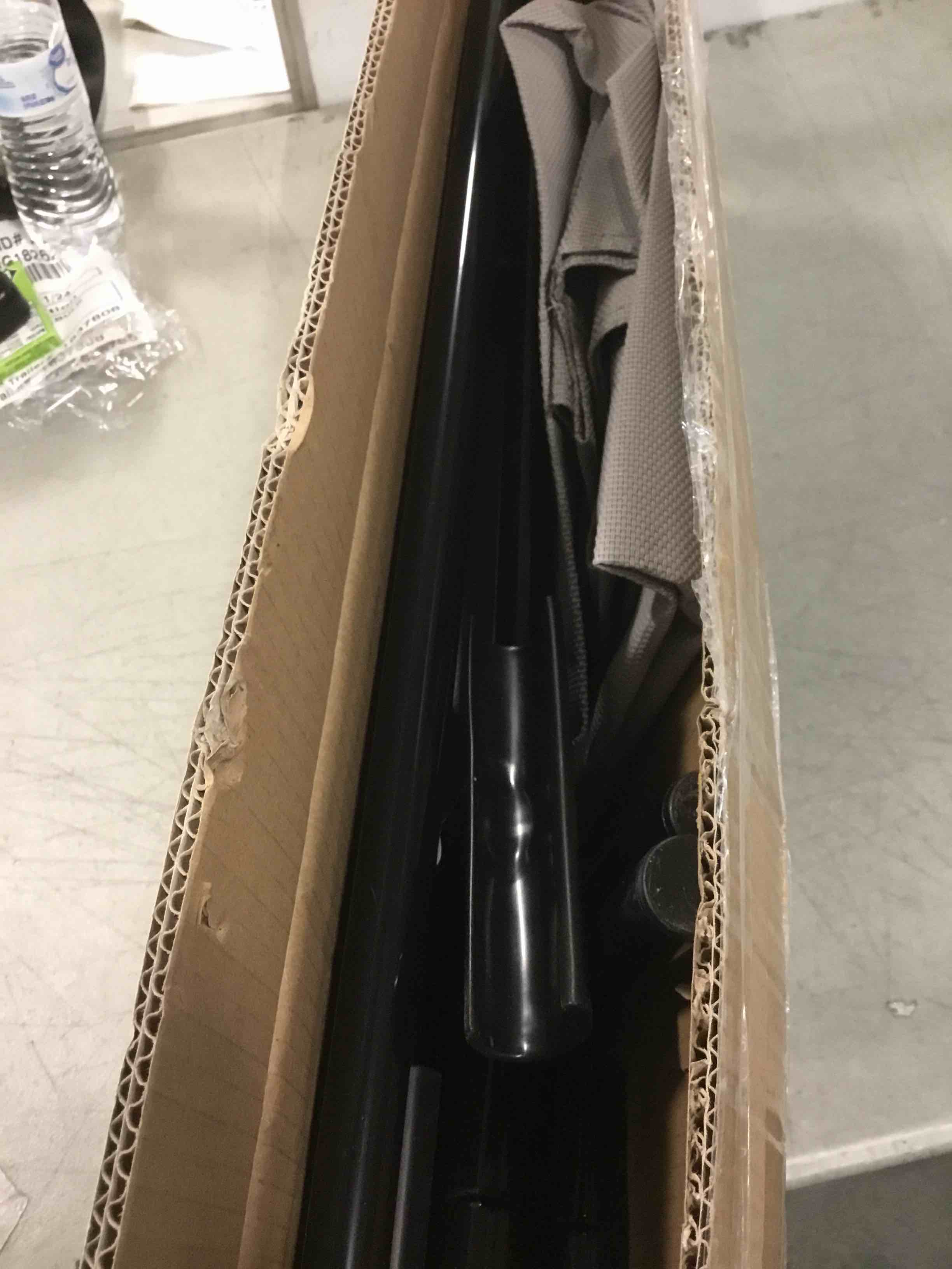 https://s3.amazonaws.com/lotting-images-prod/bidfta/BLU6081311_1708100848794.jpeg