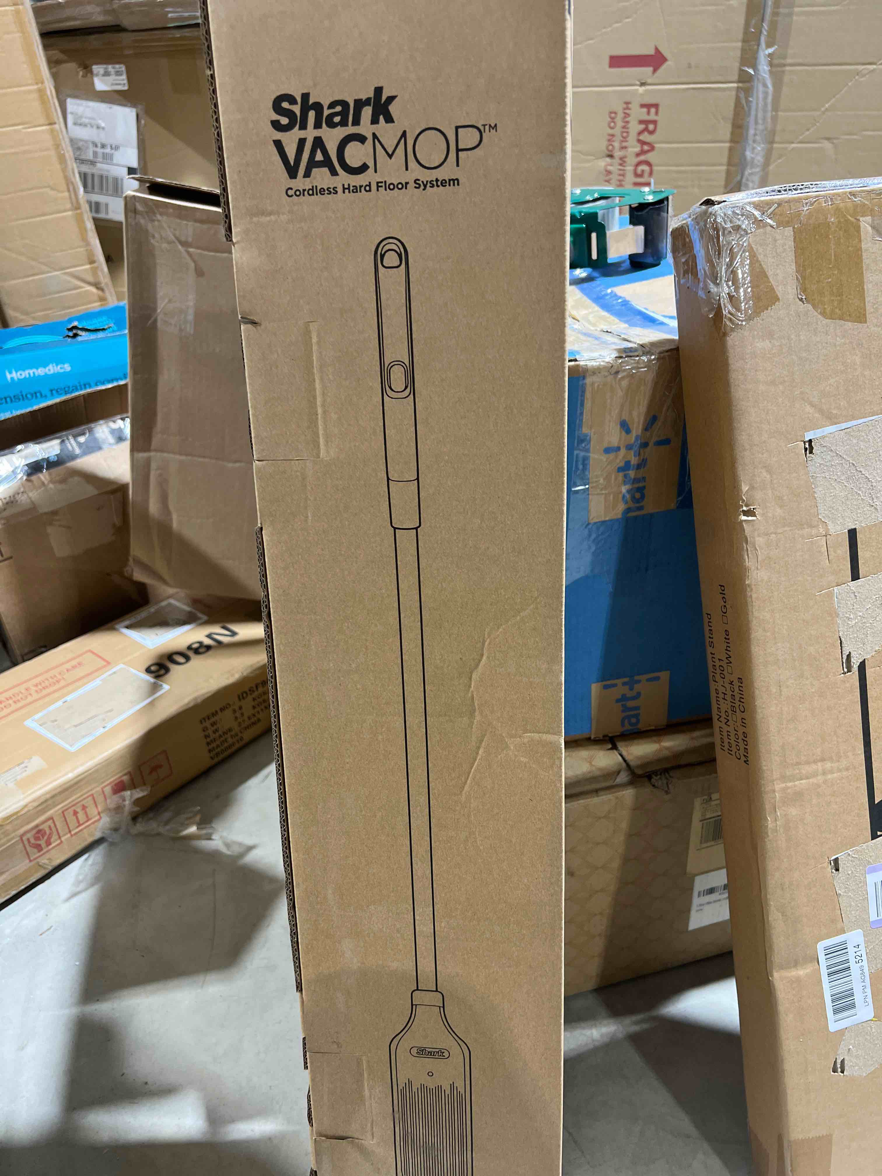 https://s3.amazonaws.com/lotting-images-prod/bidfta/BLU6081585_1707962183430.jpeg