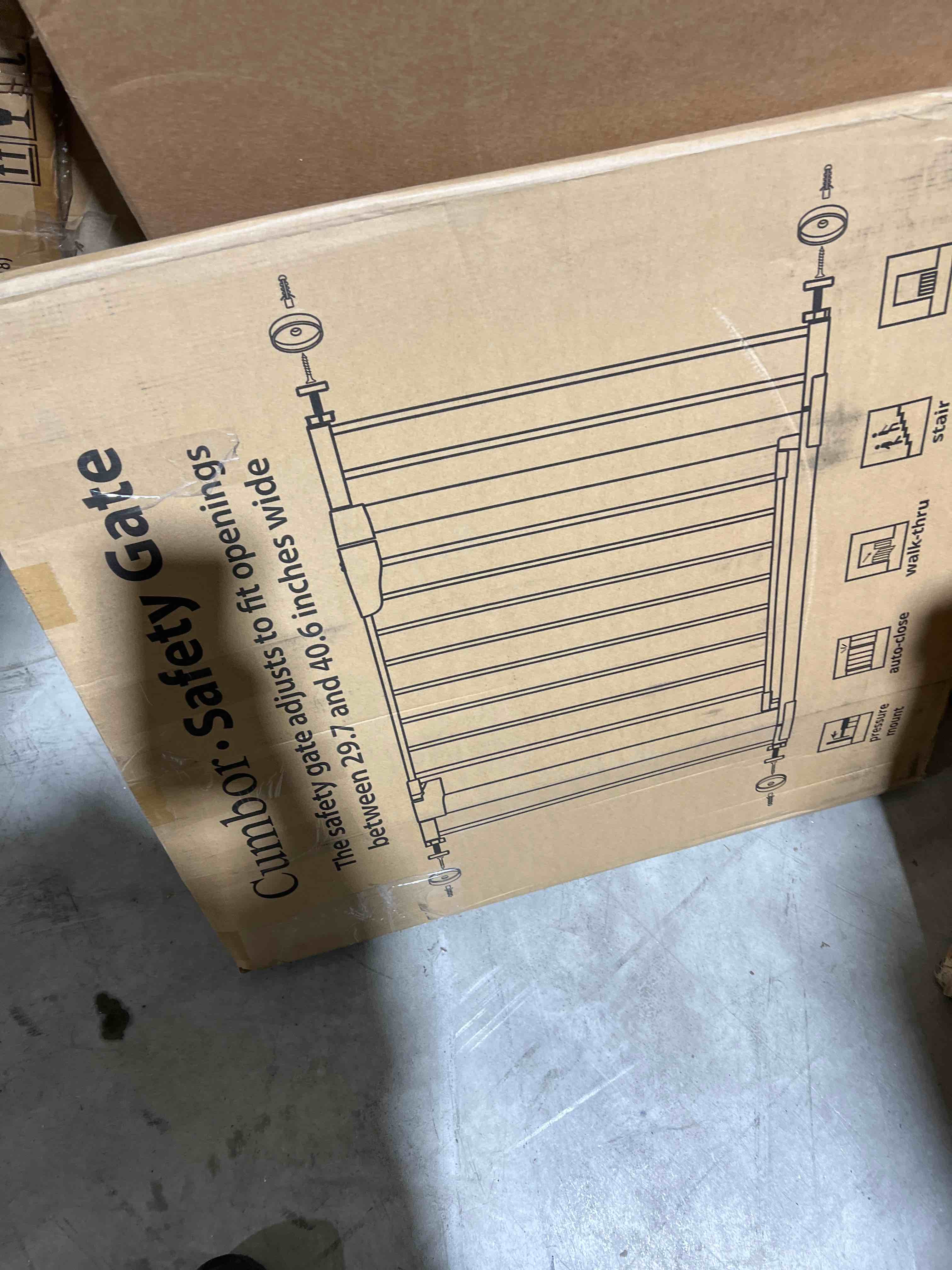 https://s3.amazonaws.com/lotting-images-prod/bidfta/BLU6081620_1708220077962.jpeg