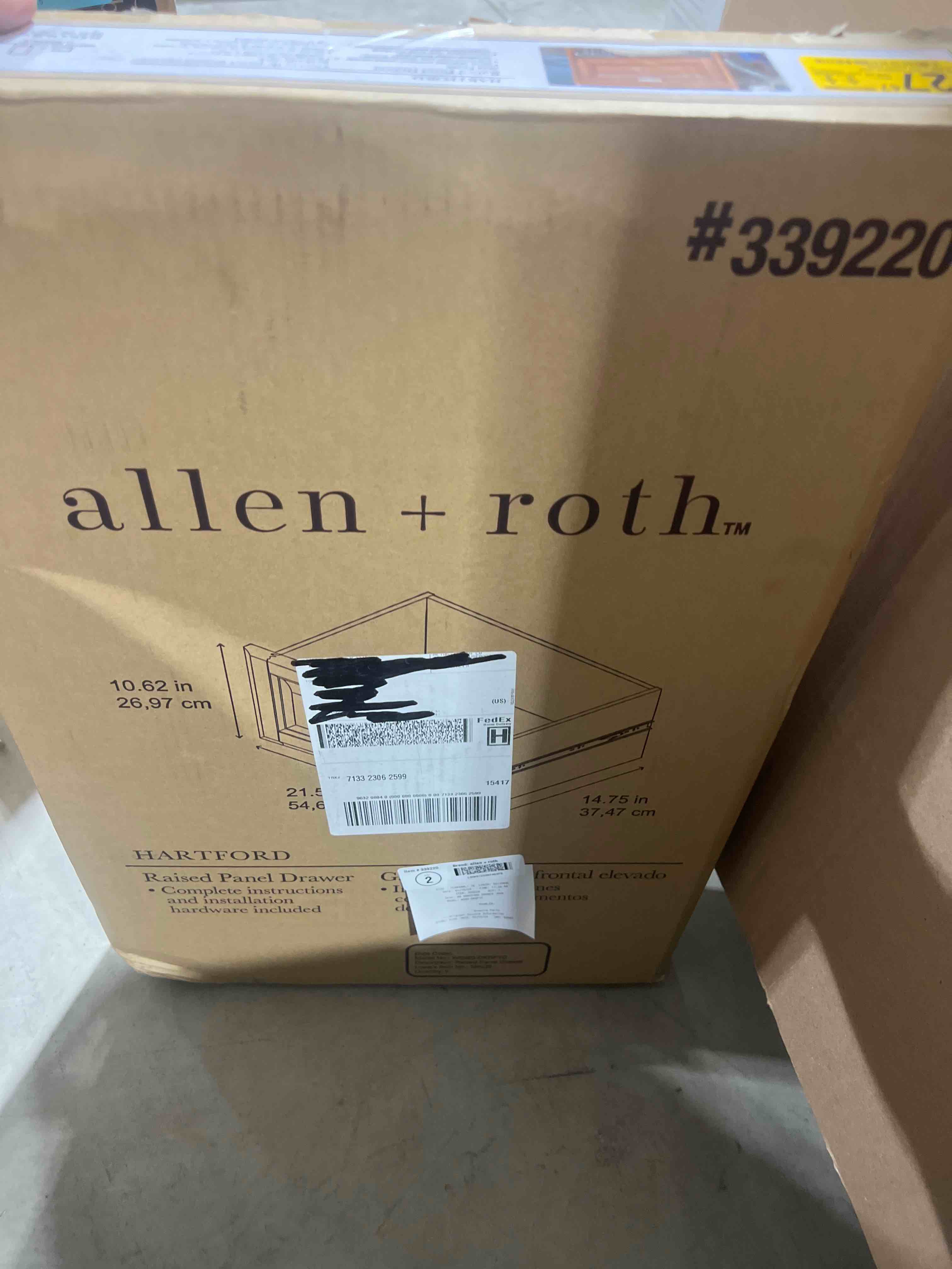 https://s3.amazonaws.com/lotting-images-prod/bidfta/BLU6081816_1709082415770.jpeg