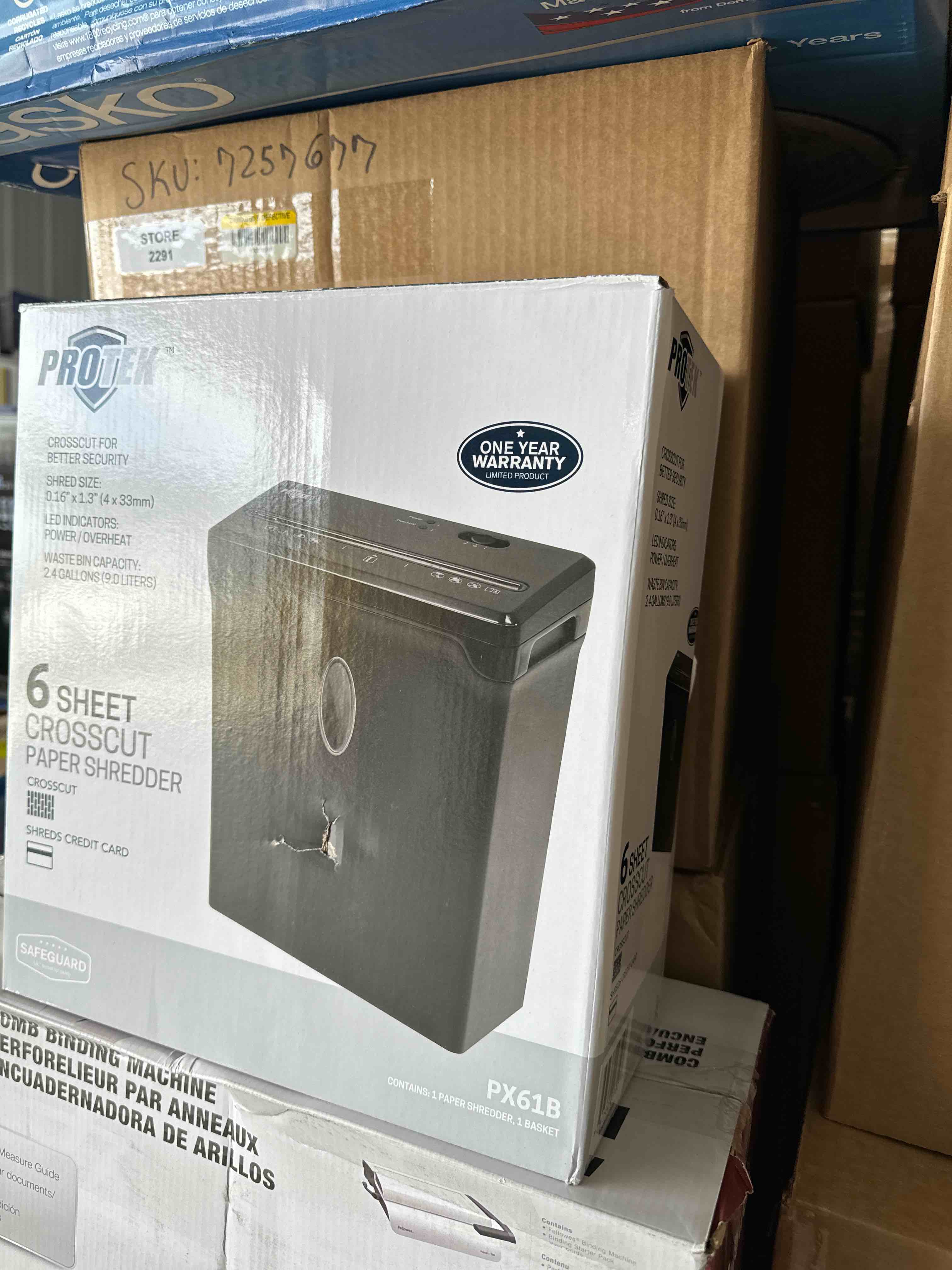 https://s3.amazonaws.com/lotting-images-prod/bidfta/BLU6082500_1713550701631.jpeg