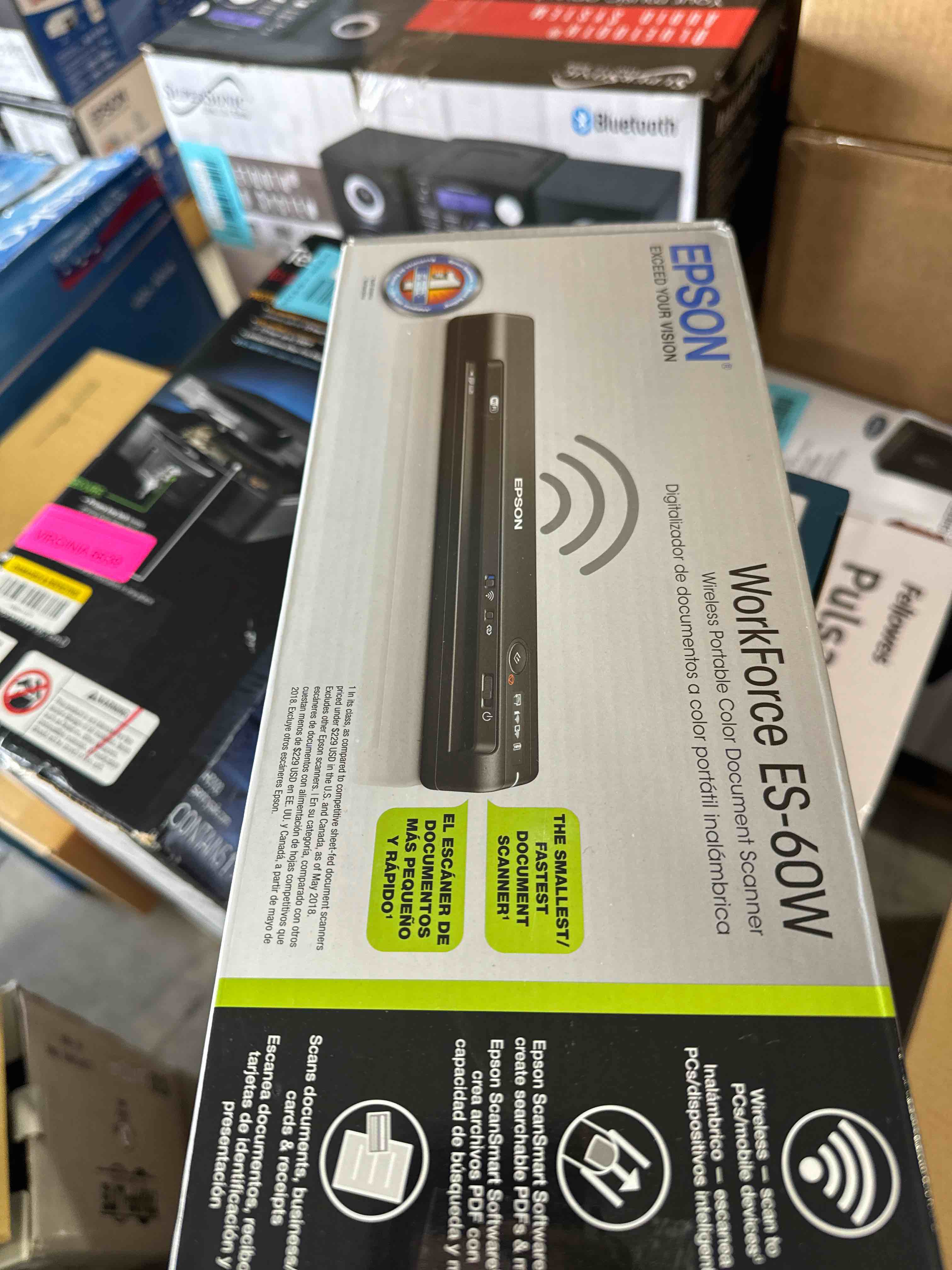 https://s3.amazonaws.com/lotting-images-prod/bidfta/BLU6082506_1713552023415.jpeg