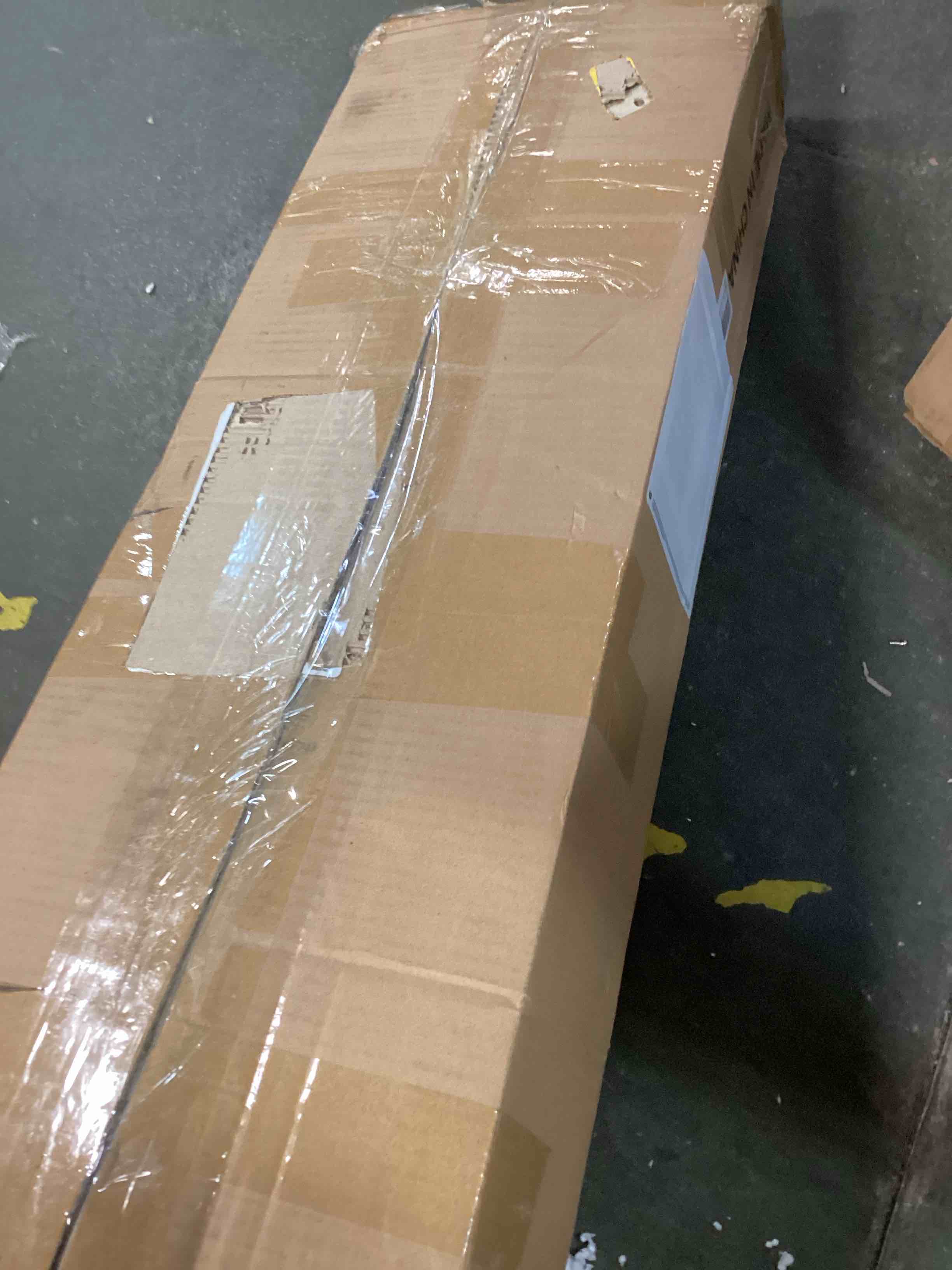 https://s3.amazonaws.com/lotting-images-prod/bidfta/BLU6084504_1707507731809.jpeg