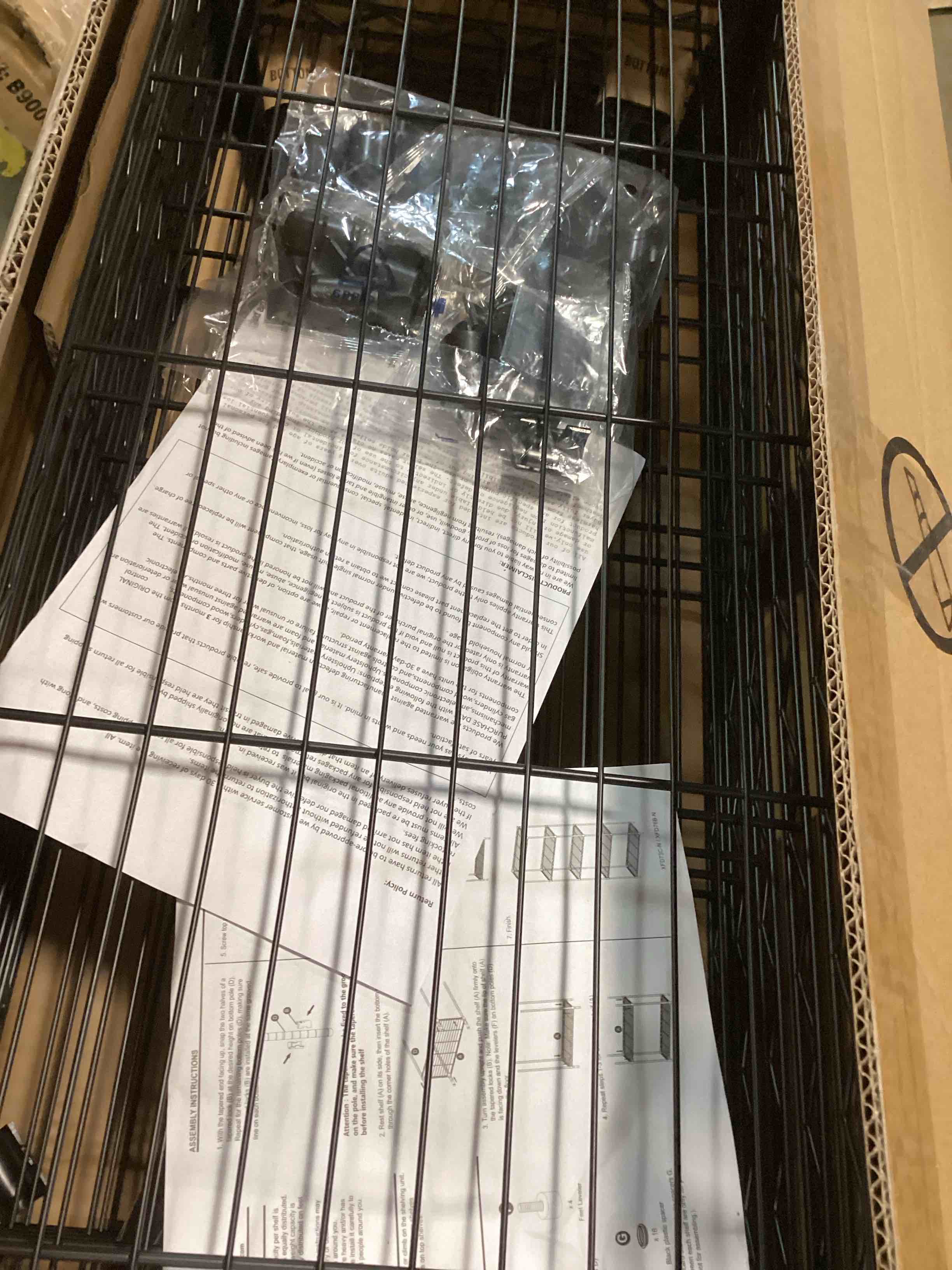 https://s3.amazonaws.com/lotting-images-prod/bidfta/BLU6084576_1707743379405.jpeg