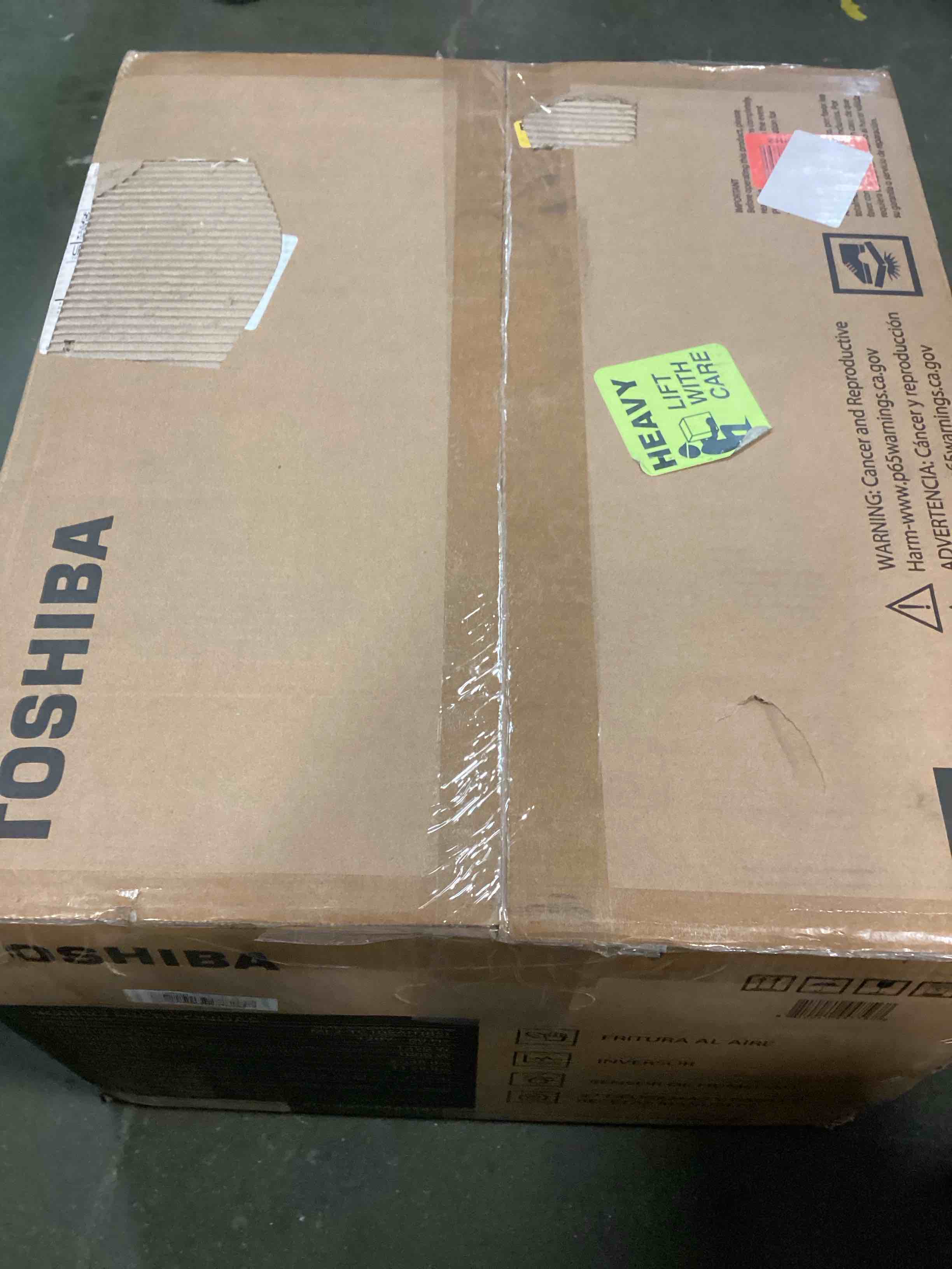 https://s3.amazonaws.com/lotting-images-prod/bidfta/BLU6084627_1707749294147.jpeg