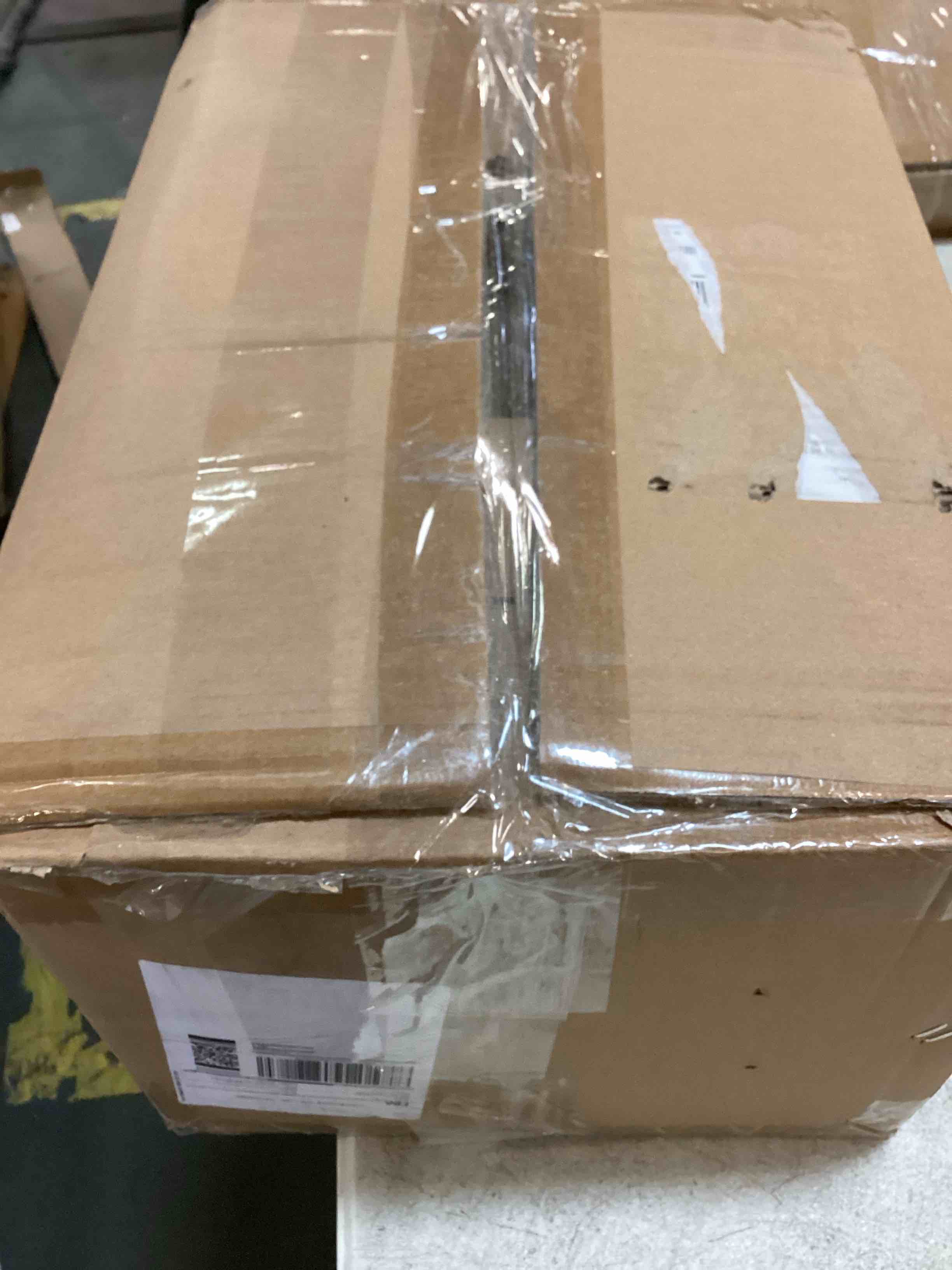 https://s3.amazonaws.com/lotting-images-prod/bidfta/BLU6084739_1707764663436.jpeg