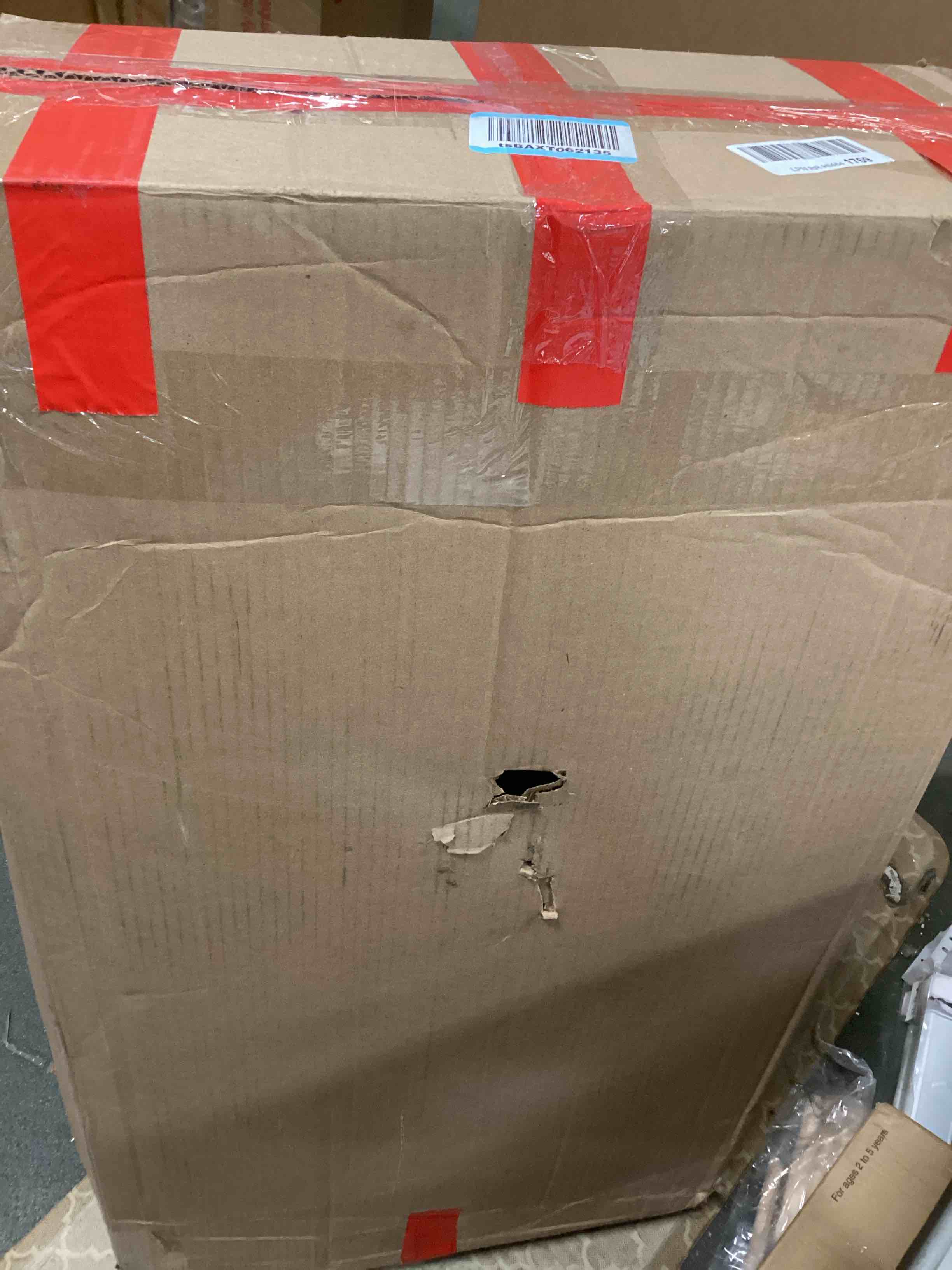 https://s3.amazonaws.com/lotting-images-prod/bidfta/BLU6085154_1707928437632.jpeg