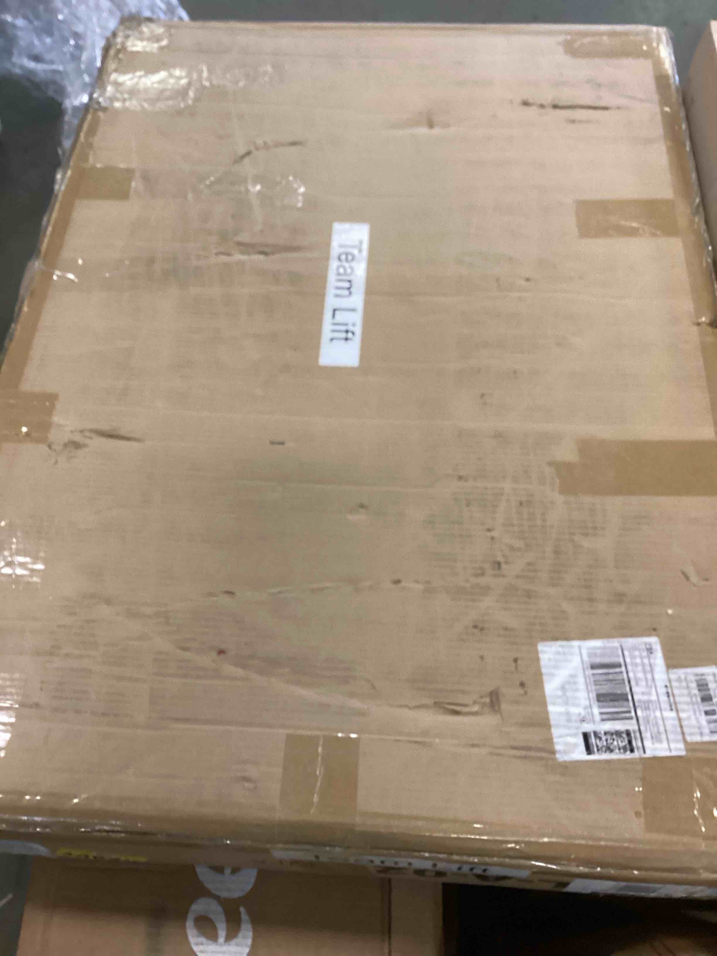 https://s3.amazonaws.com/lotting-images-prod/bidfta/BLU6085238_1707942016418.jpeg