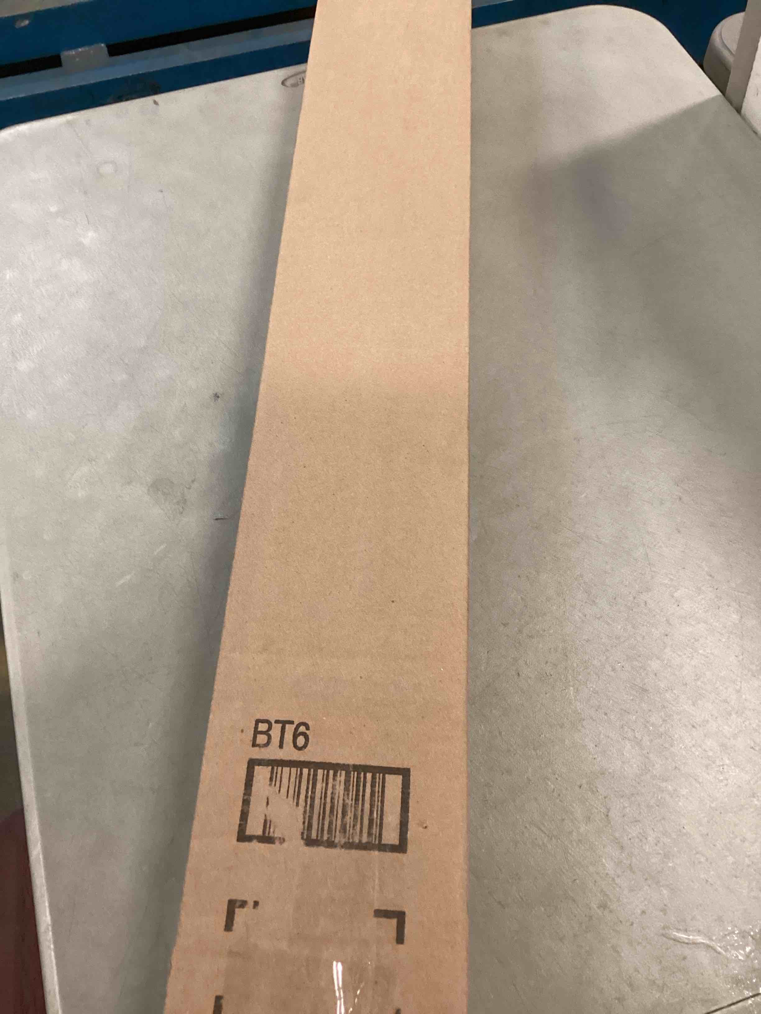 https://s3.amazonaws.com/lotting-images-prod/bidfta/BLU6085364_1708011220783.jpeg