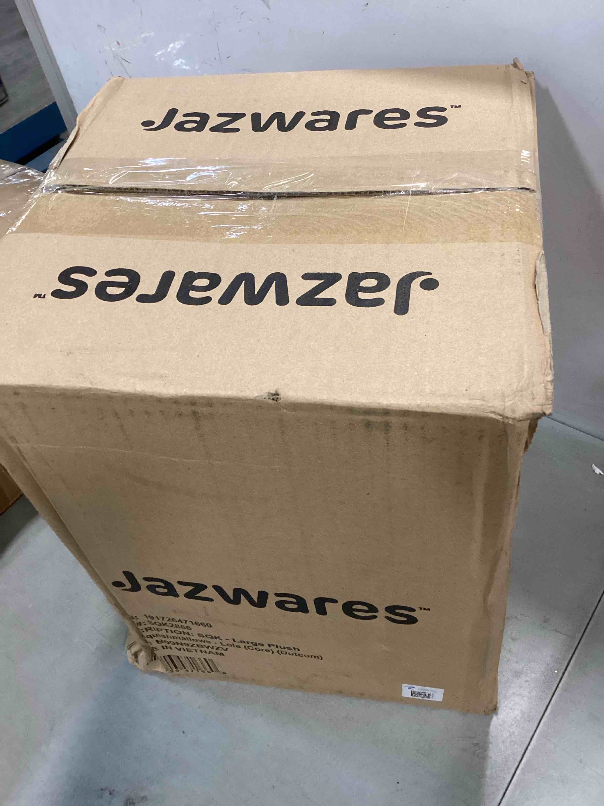 https://s3.amazonaws.com/lotting-images-prod/bidfta/BLU6085428_1708023473130.jpeg