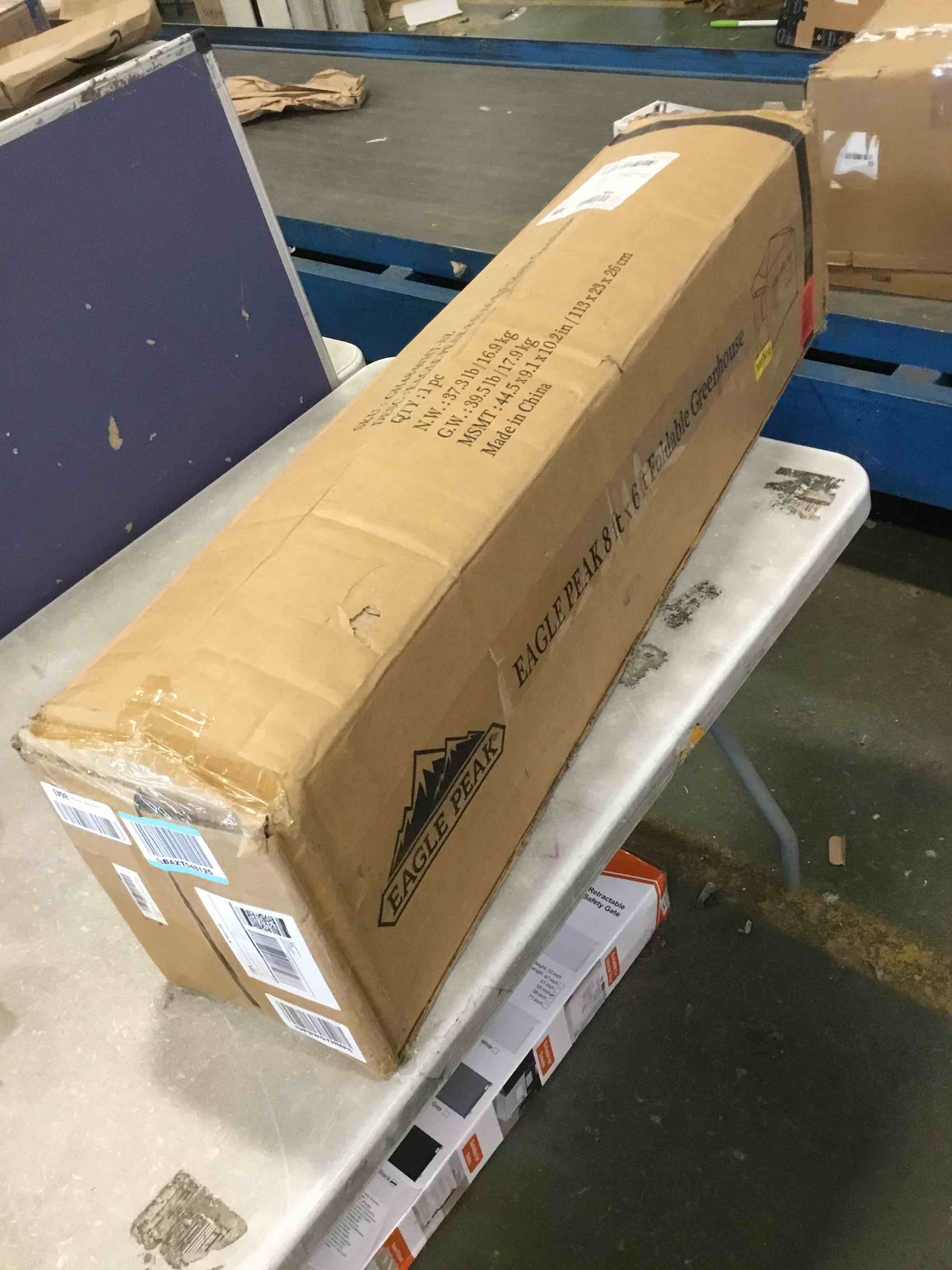 https://s3.amazonaws.com/lotting-images-prod/bidfta/BLU6085945_1706980675658.jpeg