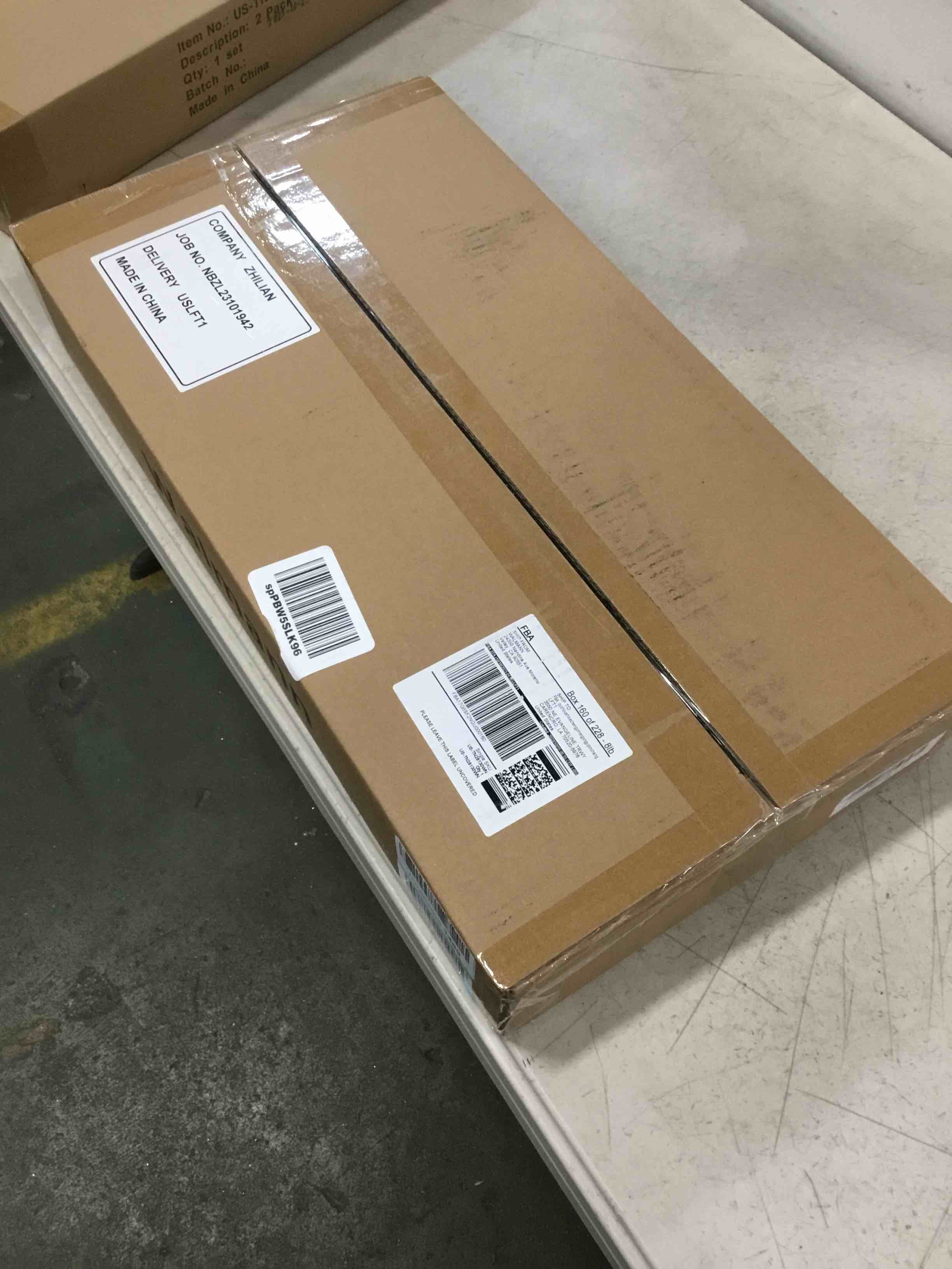 https://s3.amazonaws.com/lotting-images-prod/bidfta/BLU6086119_1707149766742.jpeg