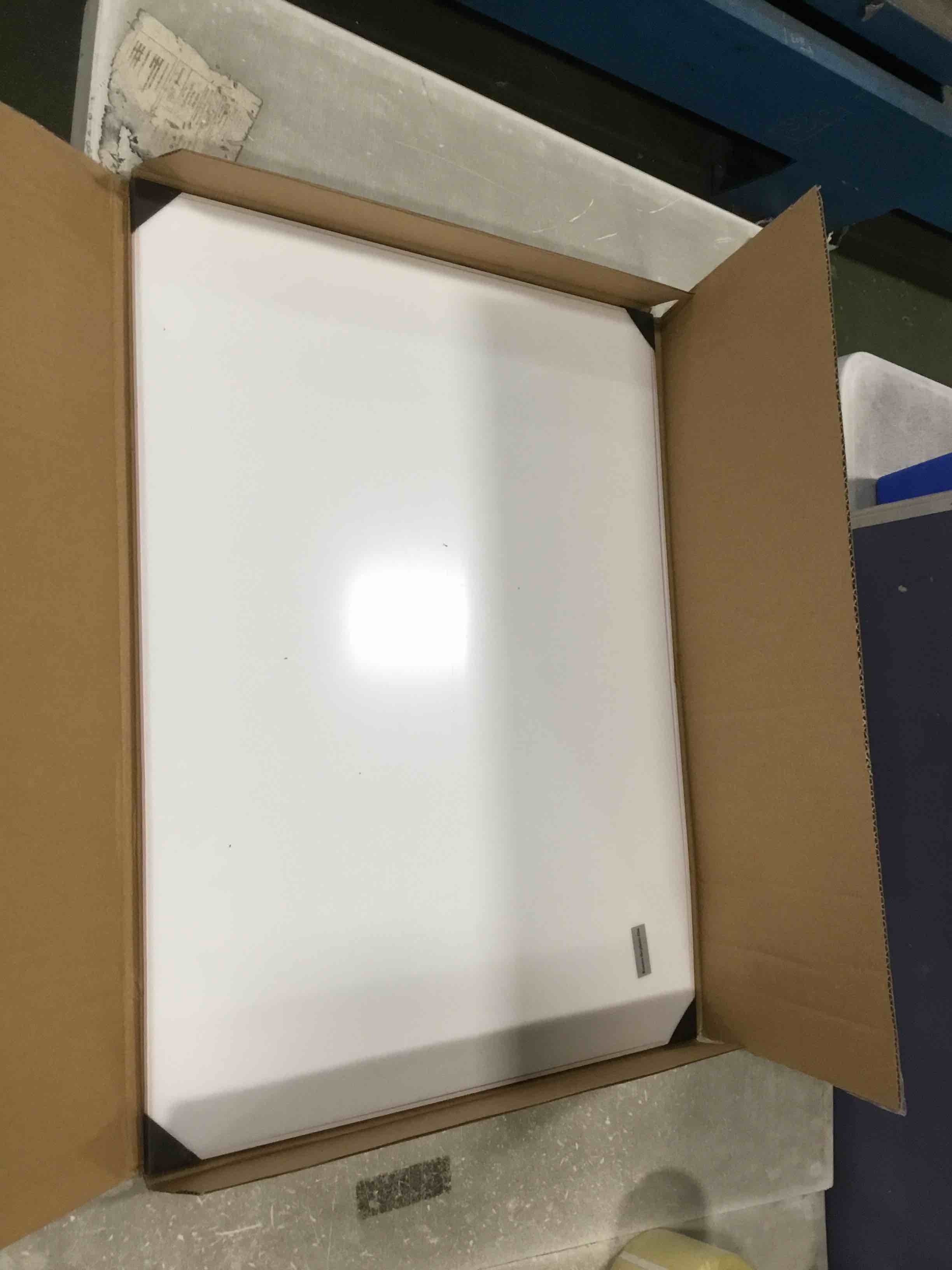 https://s3.amazonaws.com/lotting-images-prod/bidfta/BLU6086648_1707340493383.jpeg