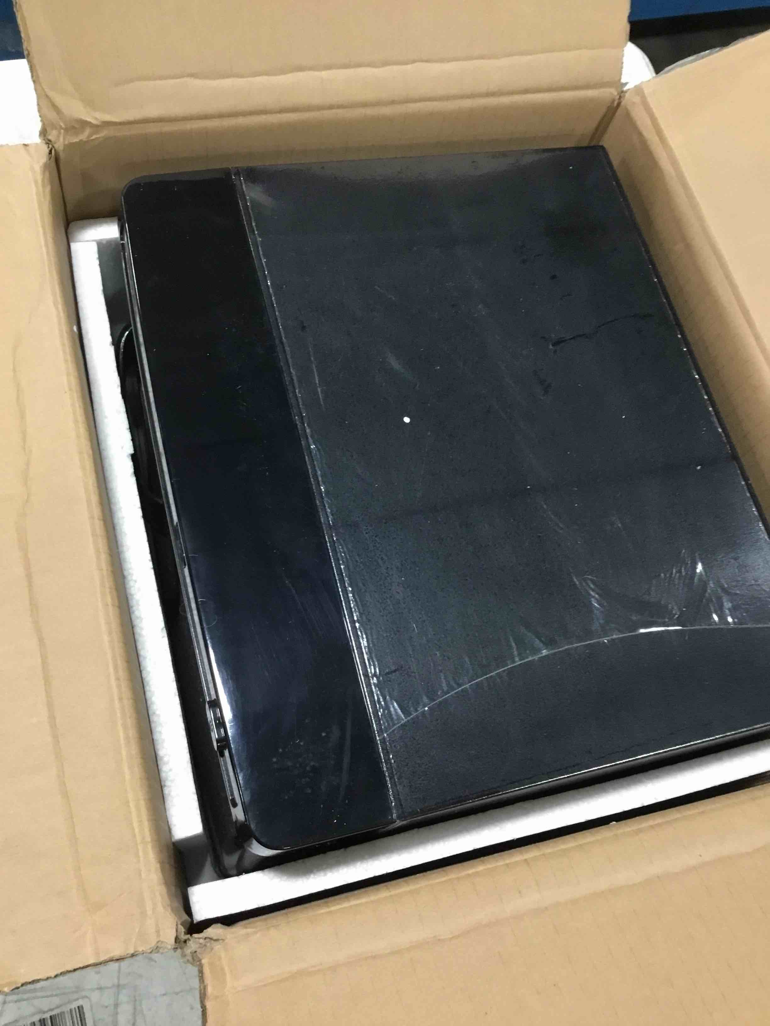 https://s3.amazonaws.com/lotting-images-prod/bidfta/BLU6086844_1707482031097.jpeg