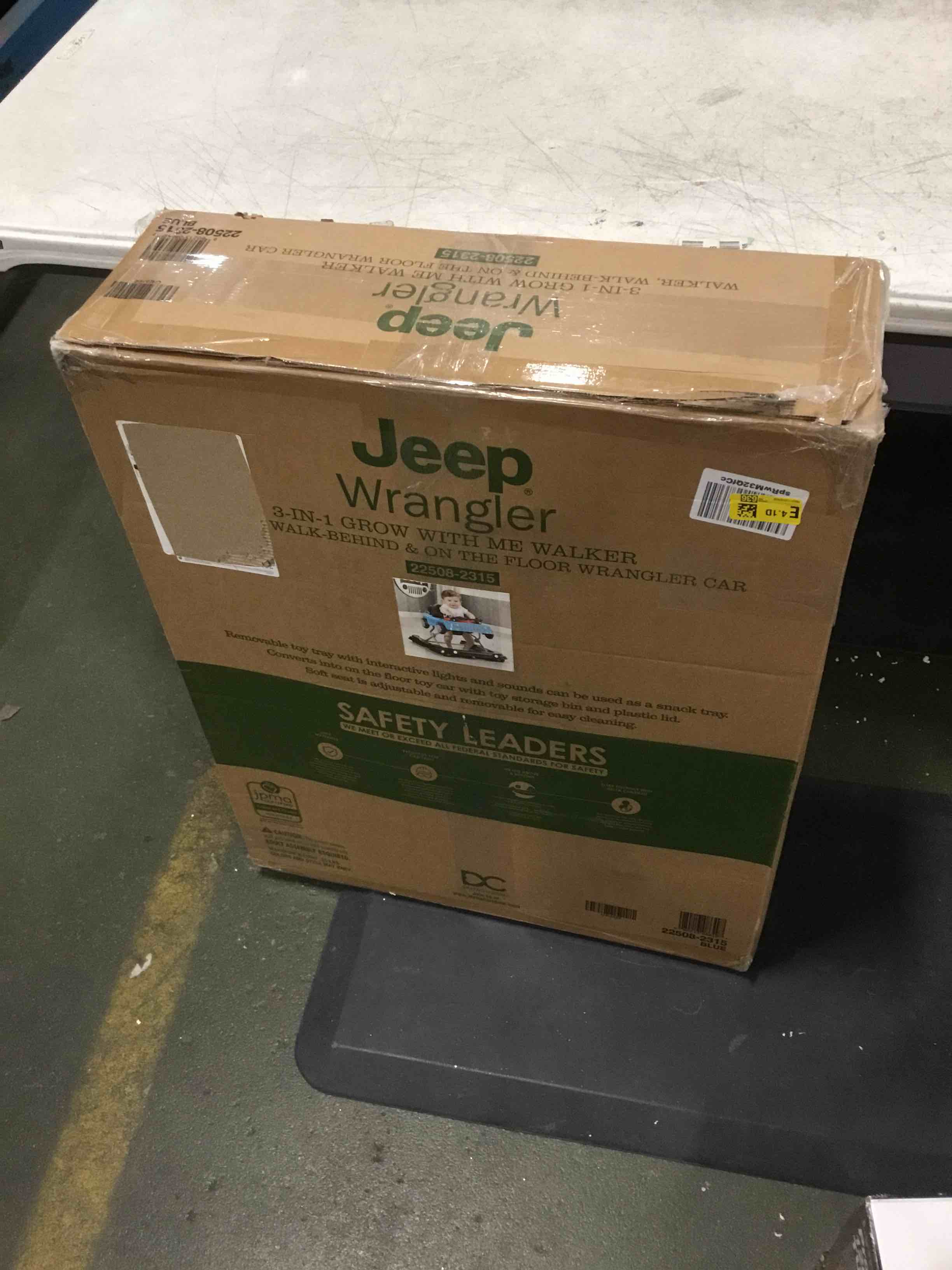 https://s3.amazonaws.com/lotting-images-prod/bidfta/BLU6086847_1707482472049.jpeg