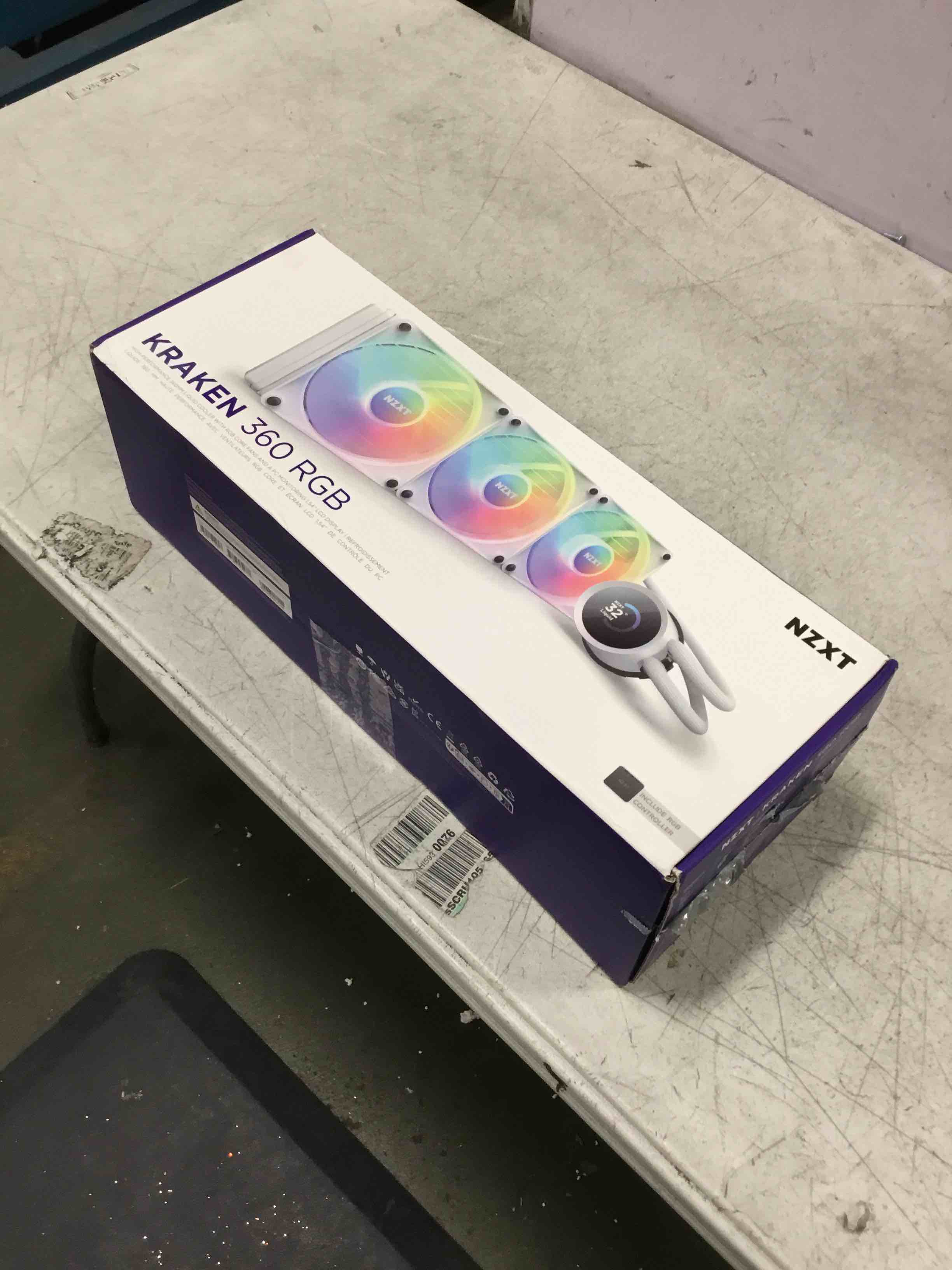 https://s3.amazonaws.com/lotting-images-prod/bidfta/BLU6086852_1707483015206.jpeg