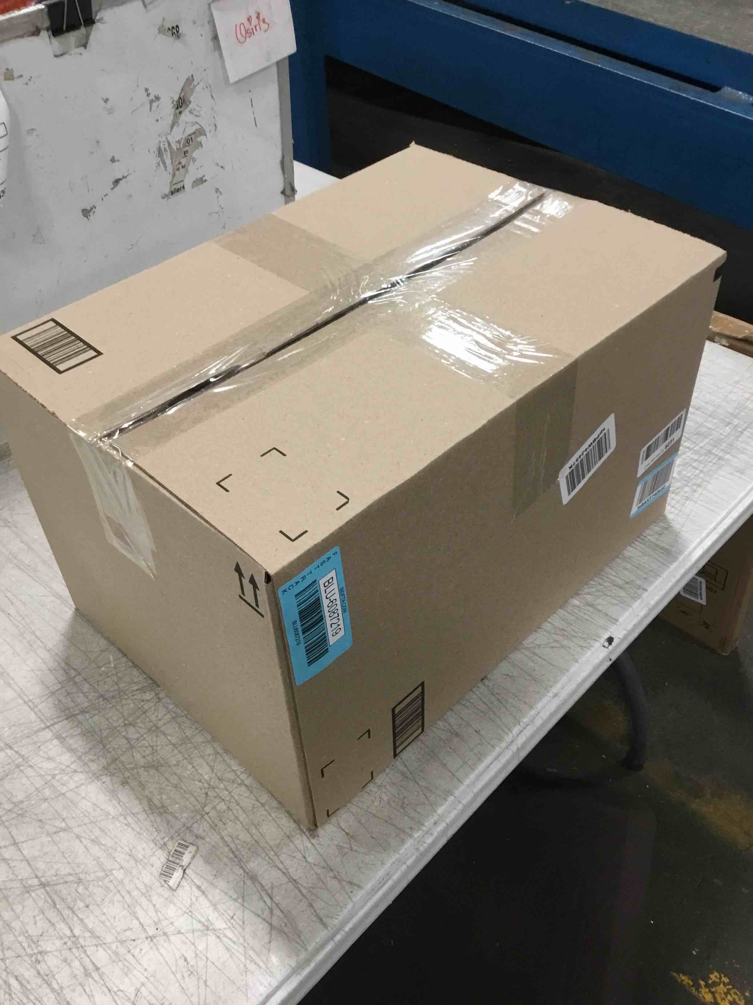 https://s3.amazonaws.com/lotting-images-prod/bidfta/BLU6087219_1707745139335.jpeg
