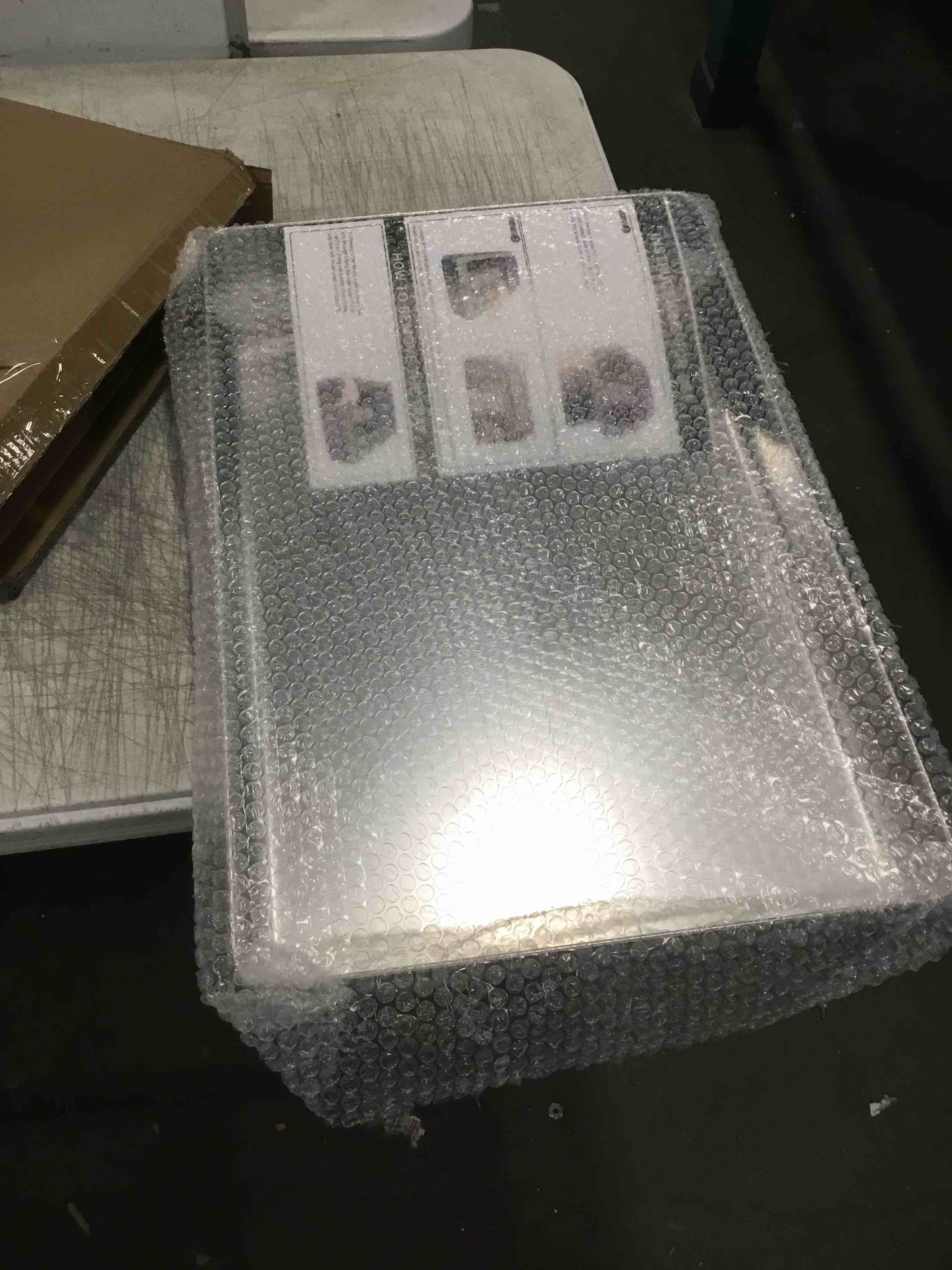 https://s3.amazonaws.com/lotting-images-prod/bidfta/BLU6087352_1707766941419.jpeg