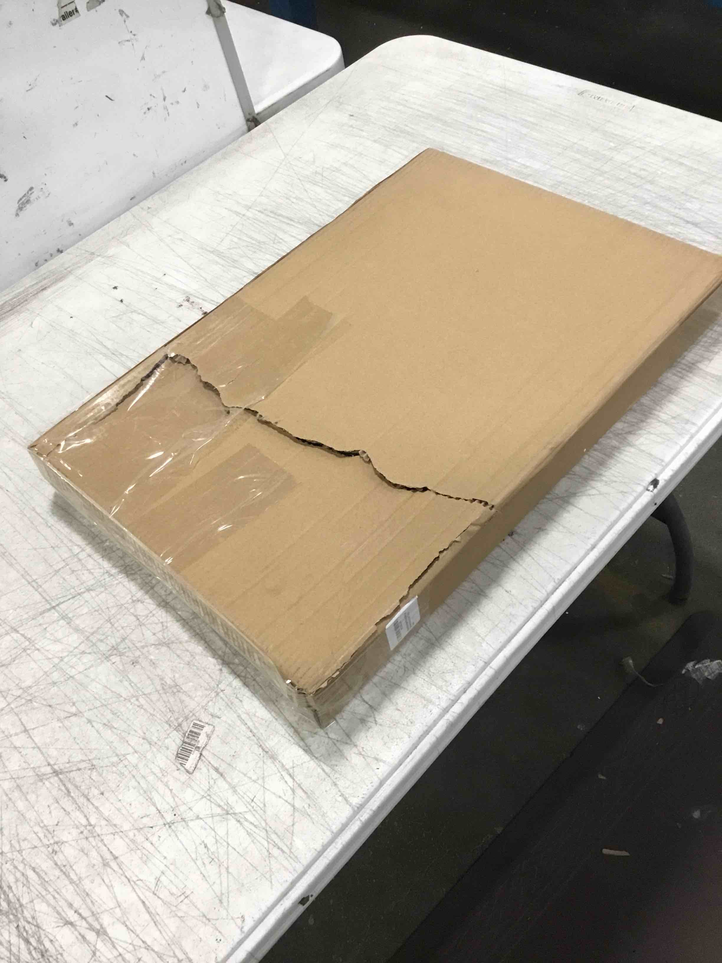 https://s3.amazonaws.com/lotting-images-prod/bidfta/BLU6087352_1707766991970.jpeg