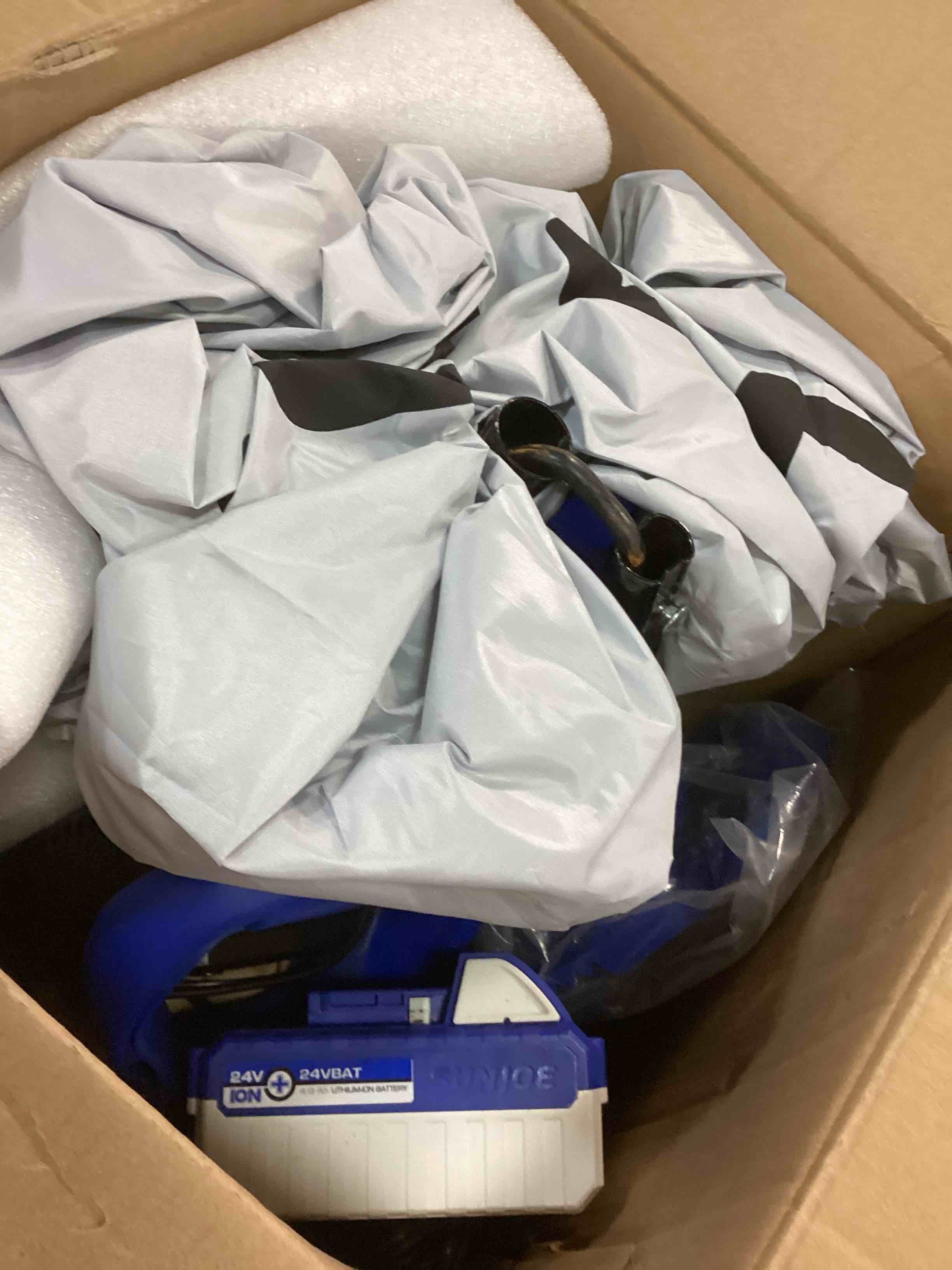 https://s3.amazonaws.com/lotting-images-prod/bidfta/BLU6087577_1707316813687.jpeg