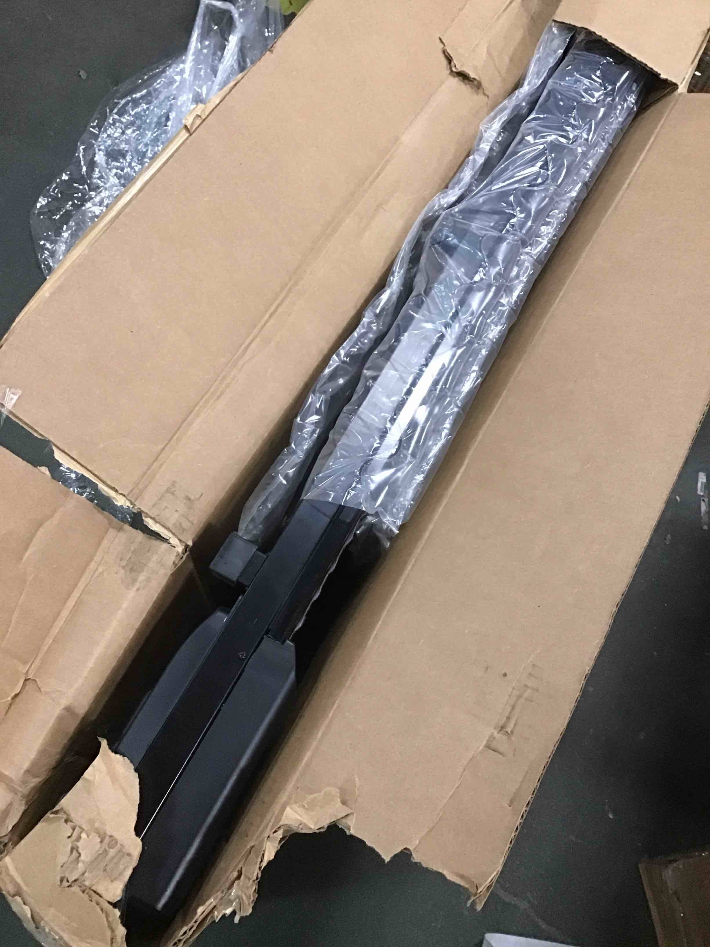 https://s3.amazonaws.com/lotting-images-prod/bidfta/BLU6087983_1707485045320.jpeg