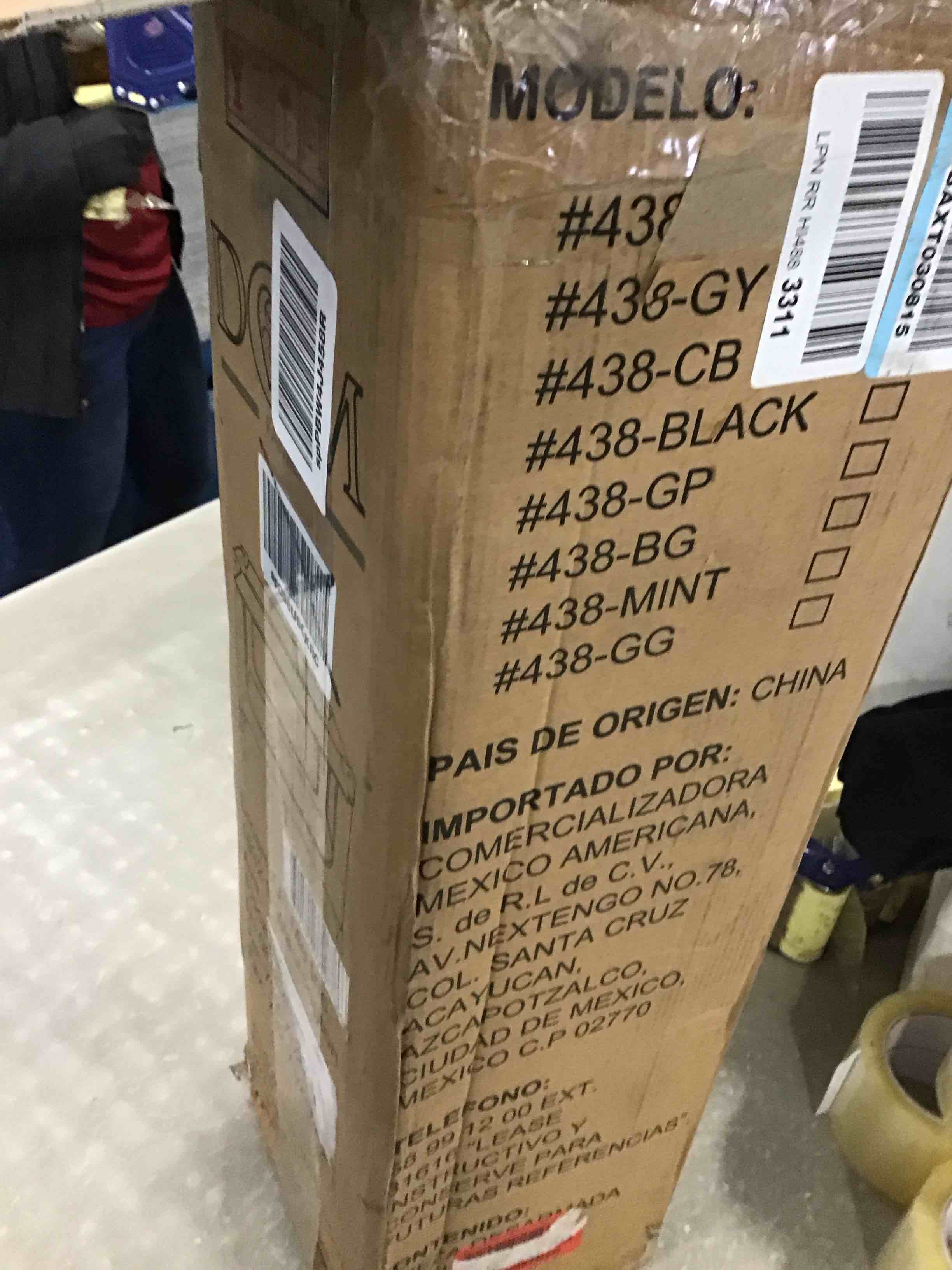 https://s3.amazonaws.com/lotting-images-prod/bidfta/BLU6088255_1707580645992.jpeg