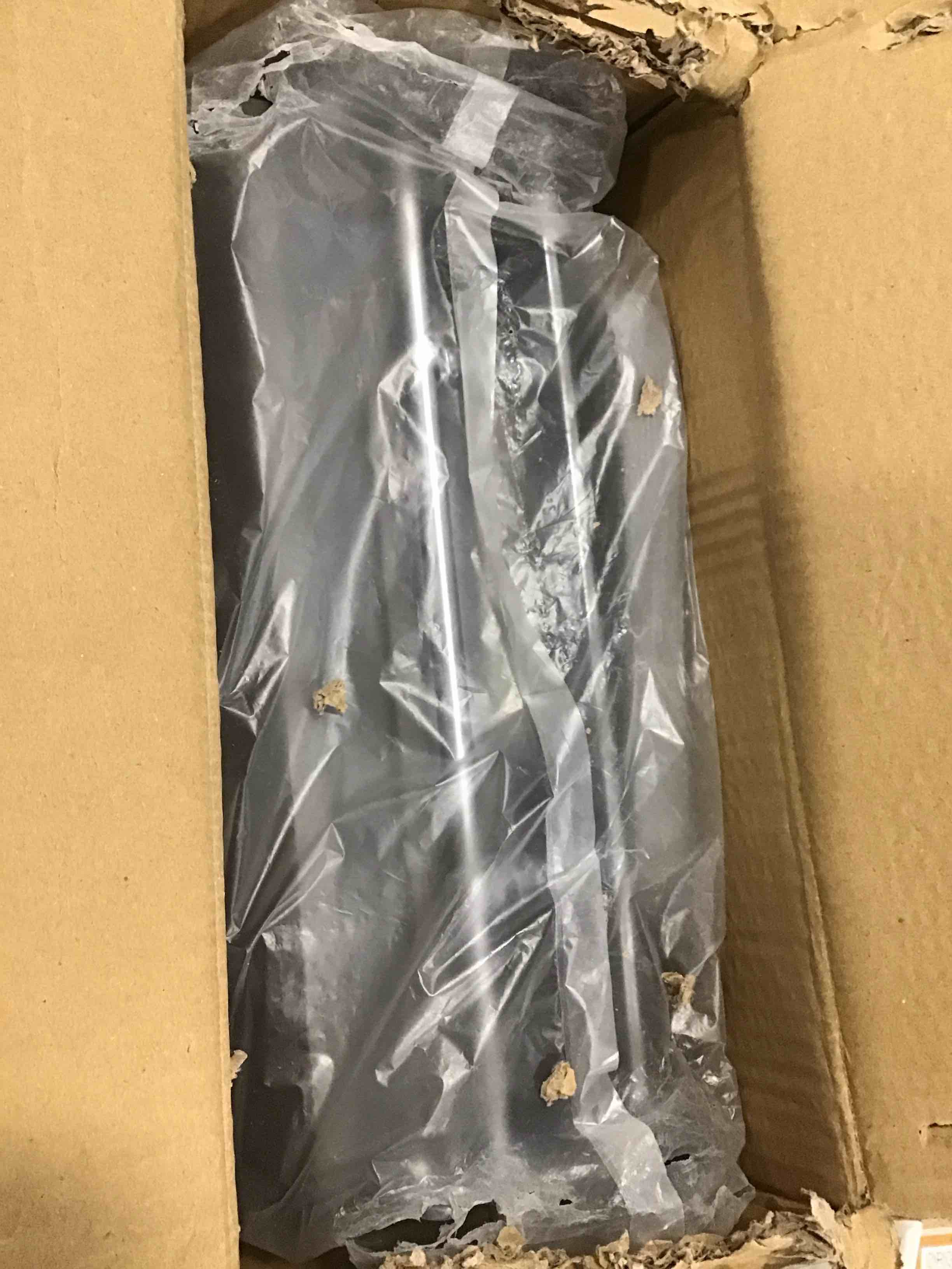https://s3.amazonaws.com/lotting-images-prod/bidfta/BLU6088261_1707582404133.jpeg
