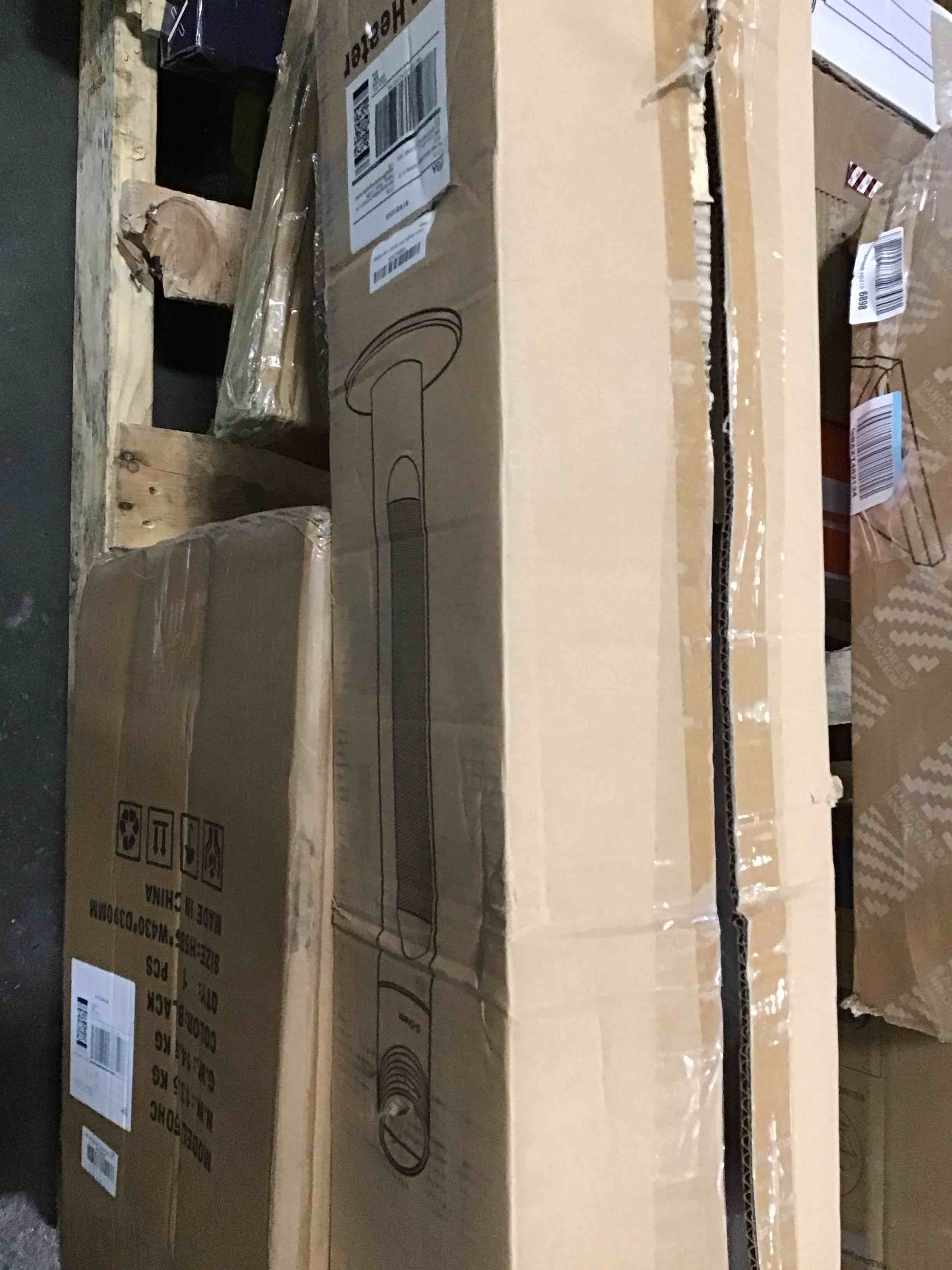 https://s3.amazonaws.com/lotting-images-prod/bidfta/BLU6088357_1707744419796.jpeg