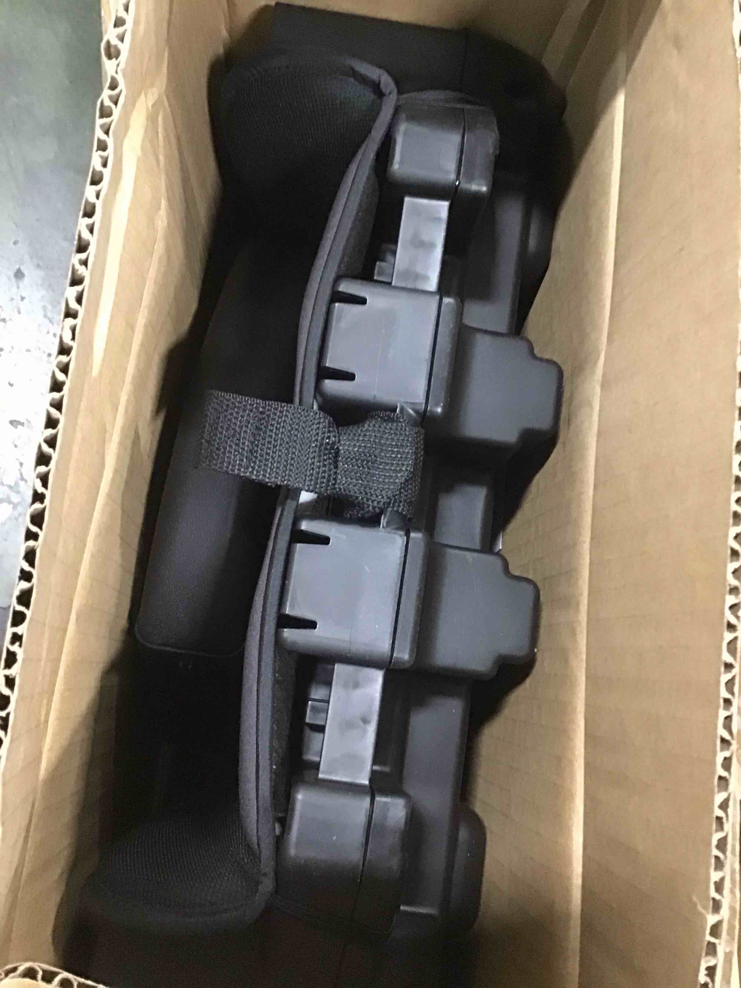 https://s3.amazonaws.com/lotting-images-prod/bidfta/BLU6088358_1707744465734.jpeg