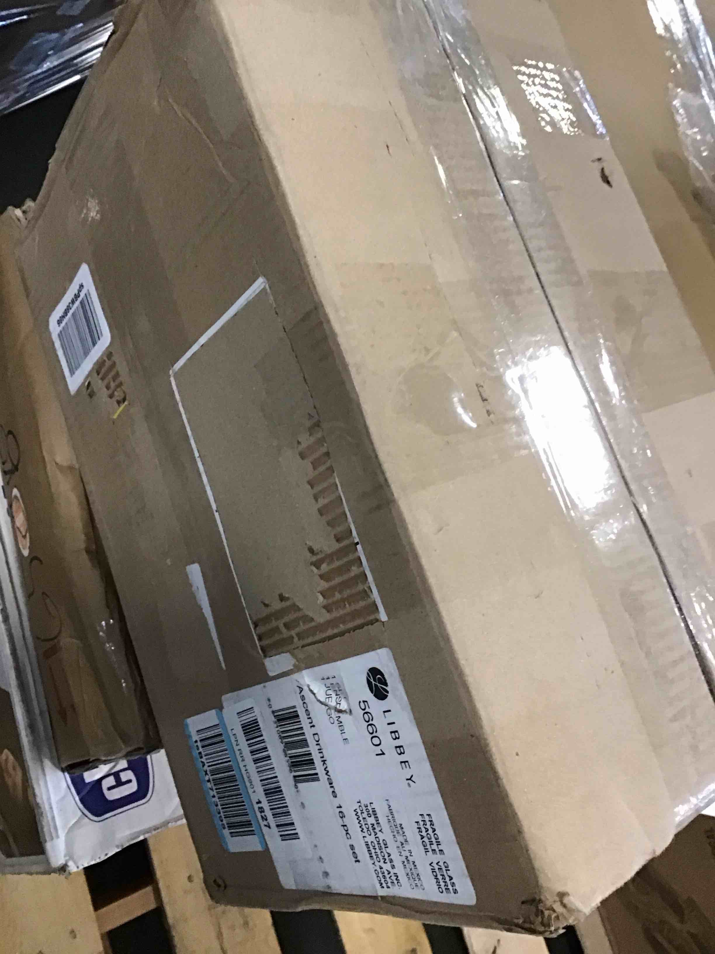 https://s3.amazonaws.com/lotting-images-prod/bidfta/BLU6088486_1707763448873.jpeg