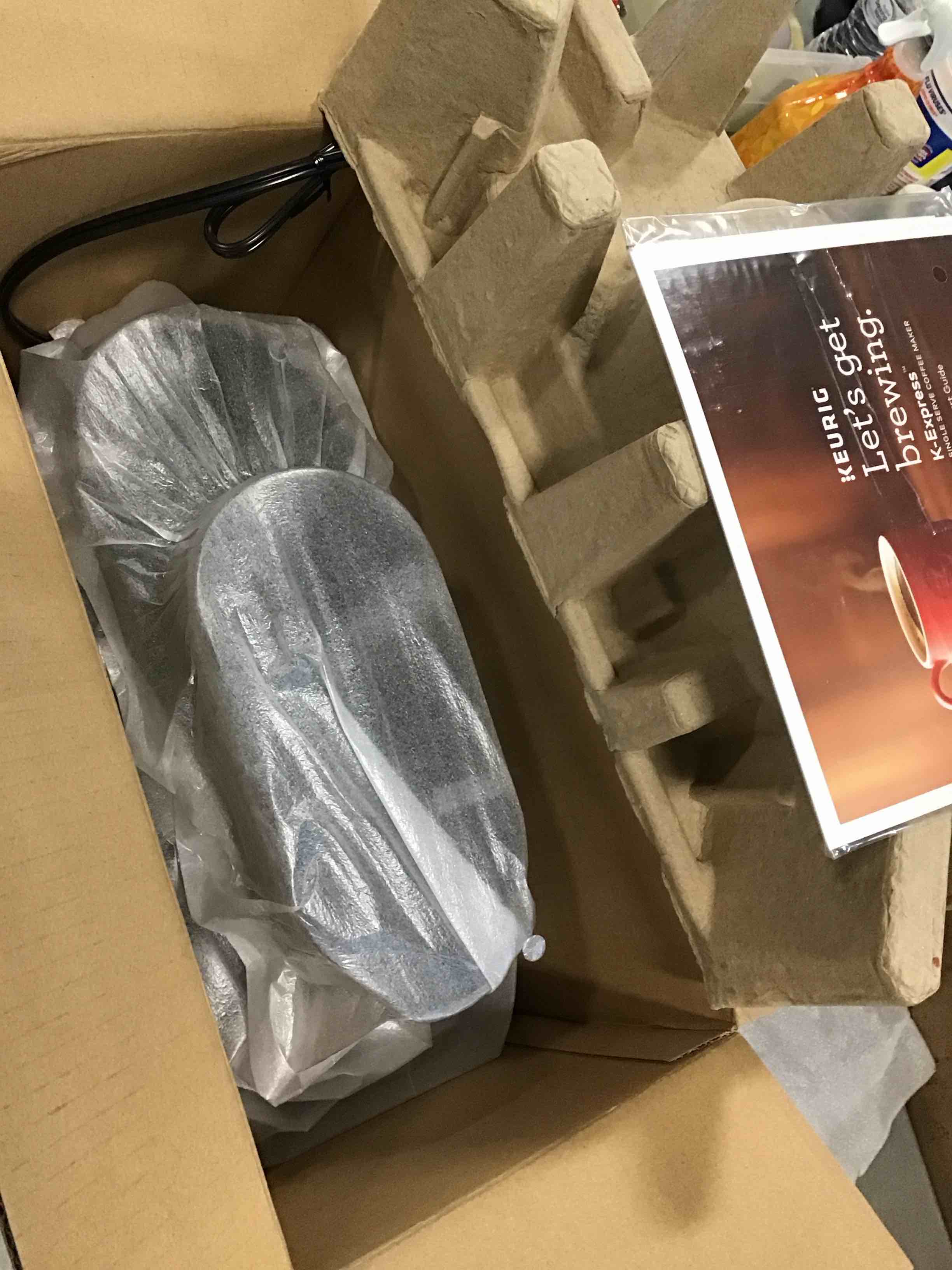 https://s3.amazonaws.com/lotting-images-prod/bidfta/BLU6088540_1707770938401.jpeg