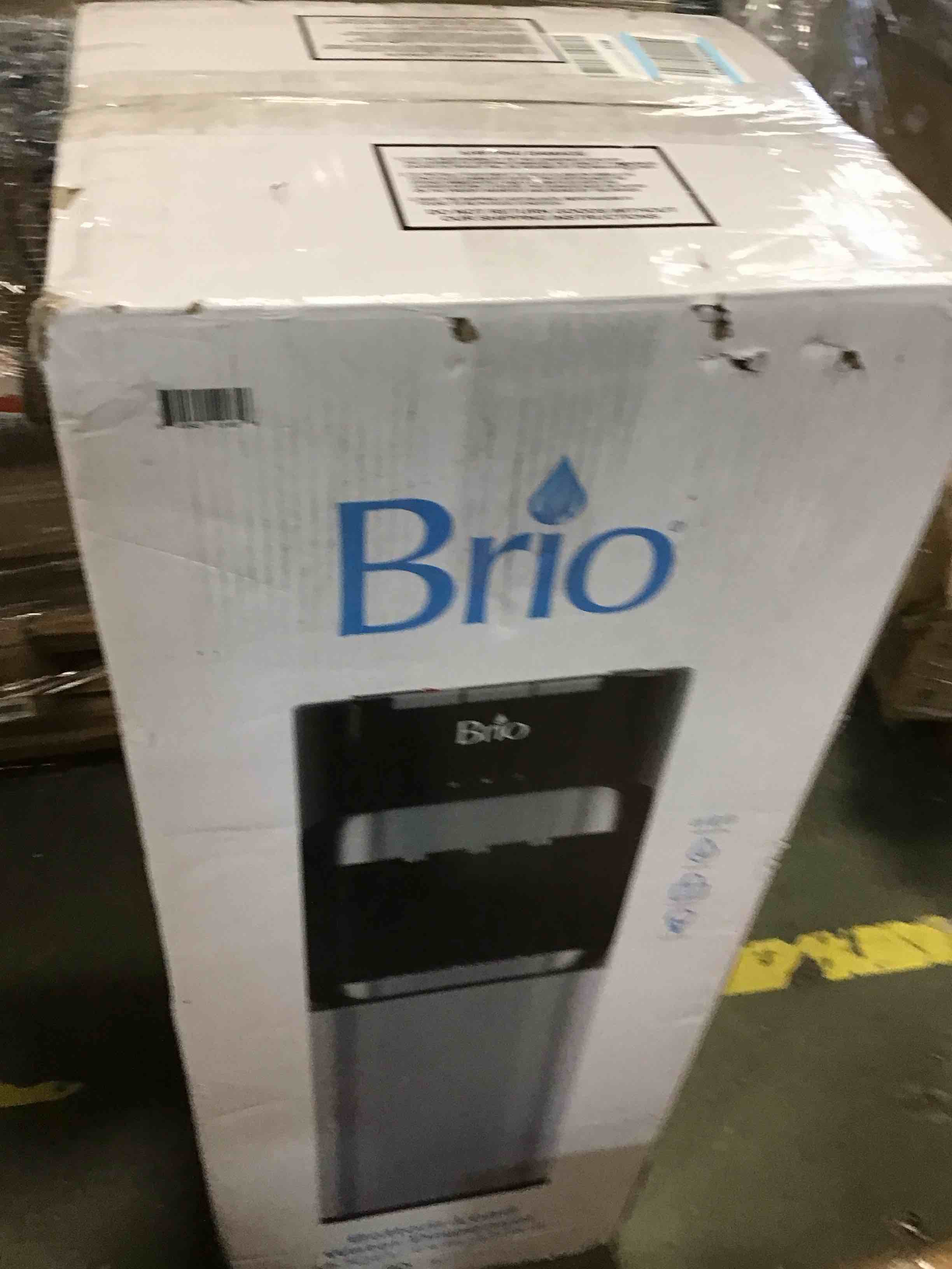 https://s3.amazonaws.com/lotting-images-prod/bidfta/BLU6088905_1707929379816.jpeg