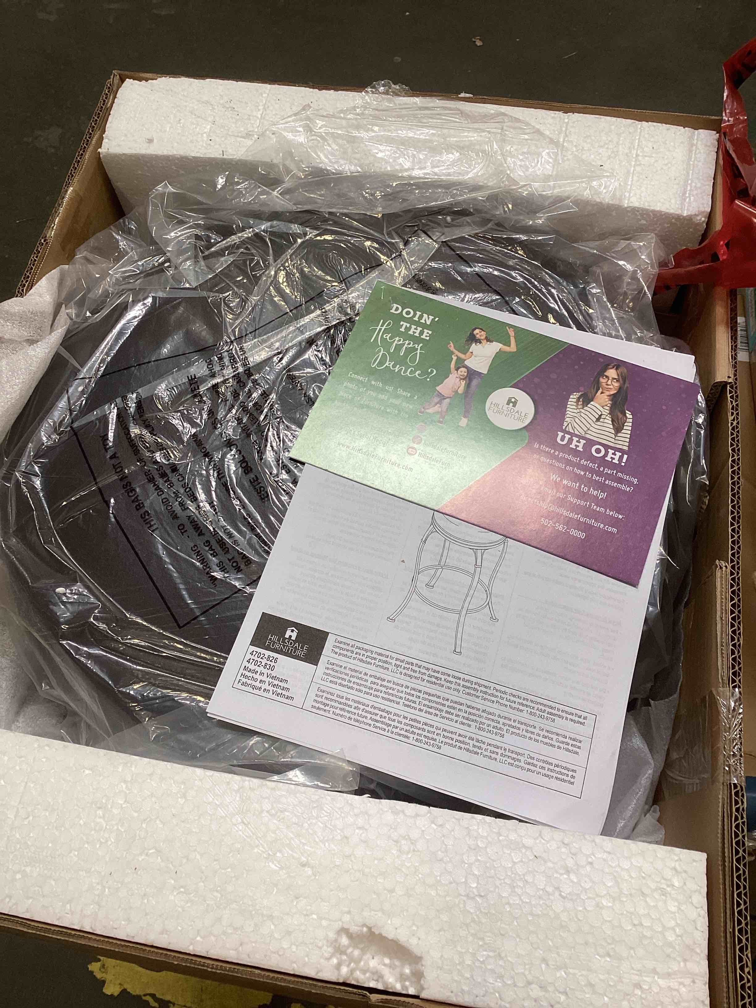 https://s3.amazonaws.com/lotting-images-prod/bidfta/BLU6089850_1710179052108.jpeg
