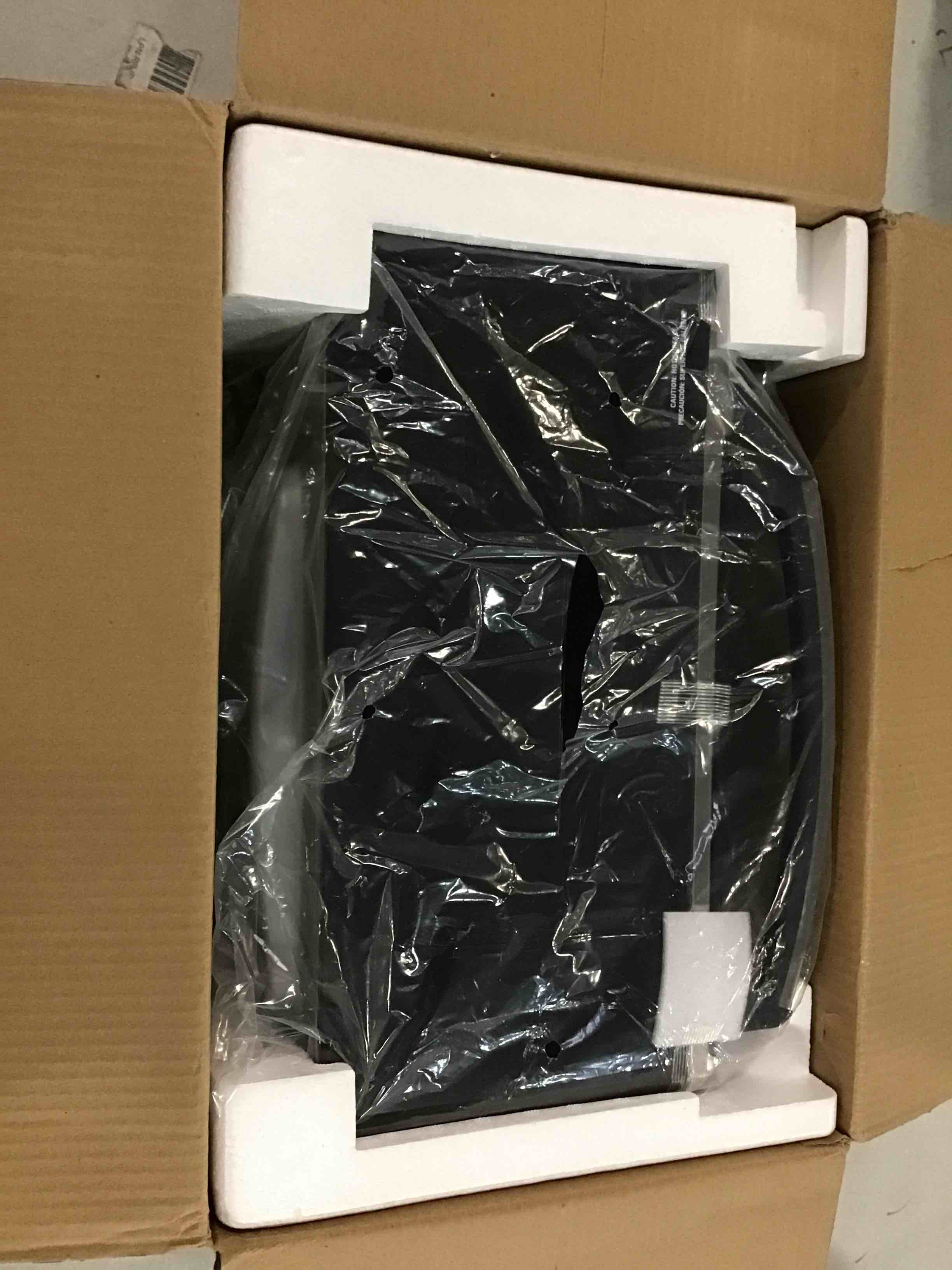 https://s3.amazonaws.com/lotting-images-prod/bidfta/BLU6090859_1707485964200.jpeg