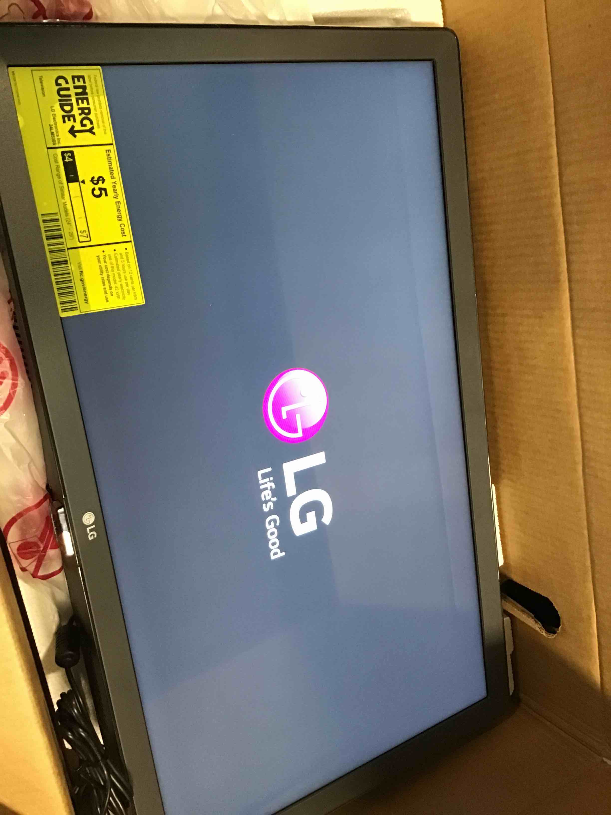 https://s3.amazonaws.com/lotting-images-prod/bidfta/BLU6090898_1707925013363.jpeg