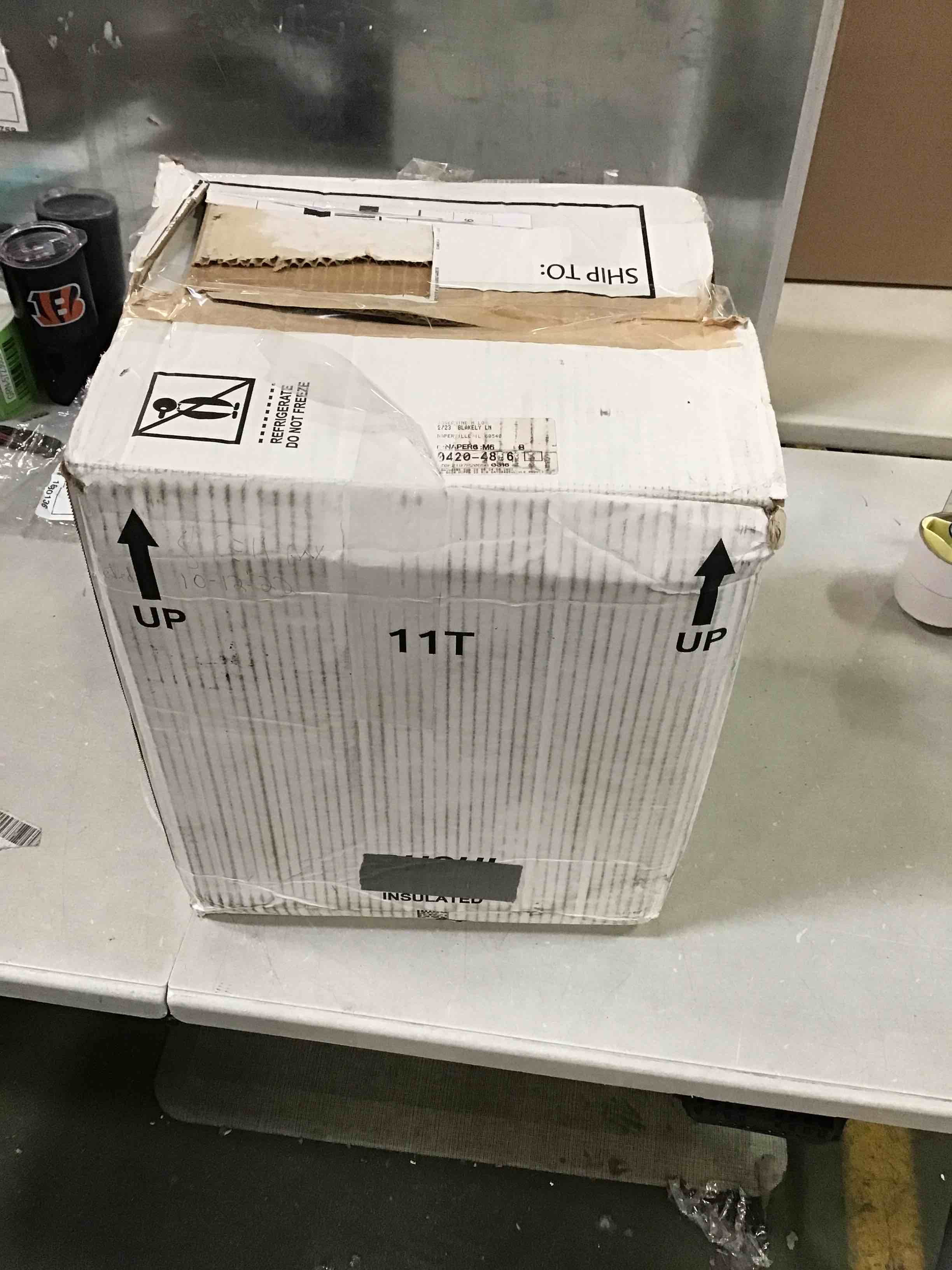 https://s3.amazonaws.com/lotting-images-prod/bidfta/BLU6090955_1707497630045.jpeg