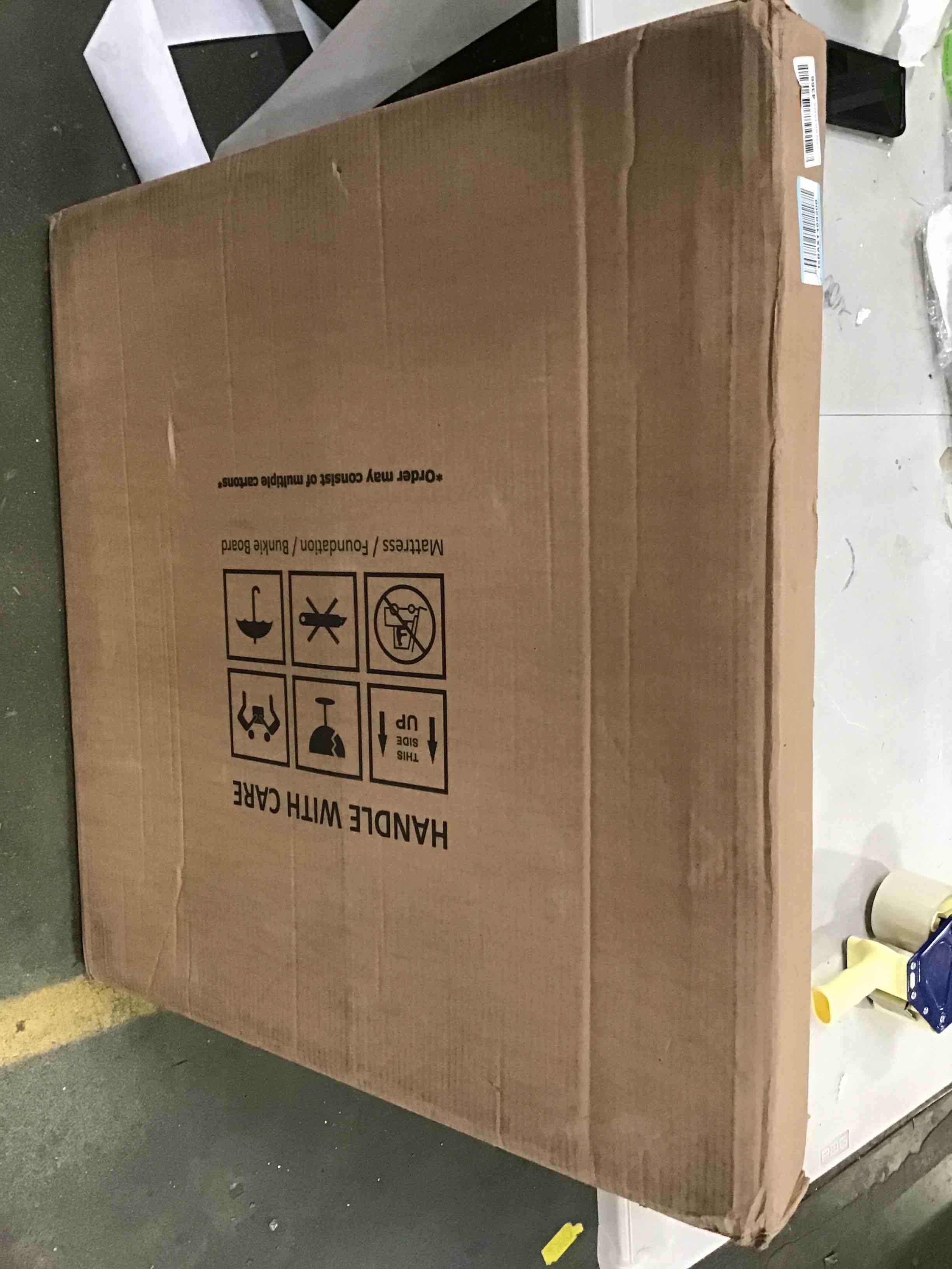 https://s3.amazonaws.com/lotting-images-prod/bidfta/BLU6091019_1707506677842.jpeg