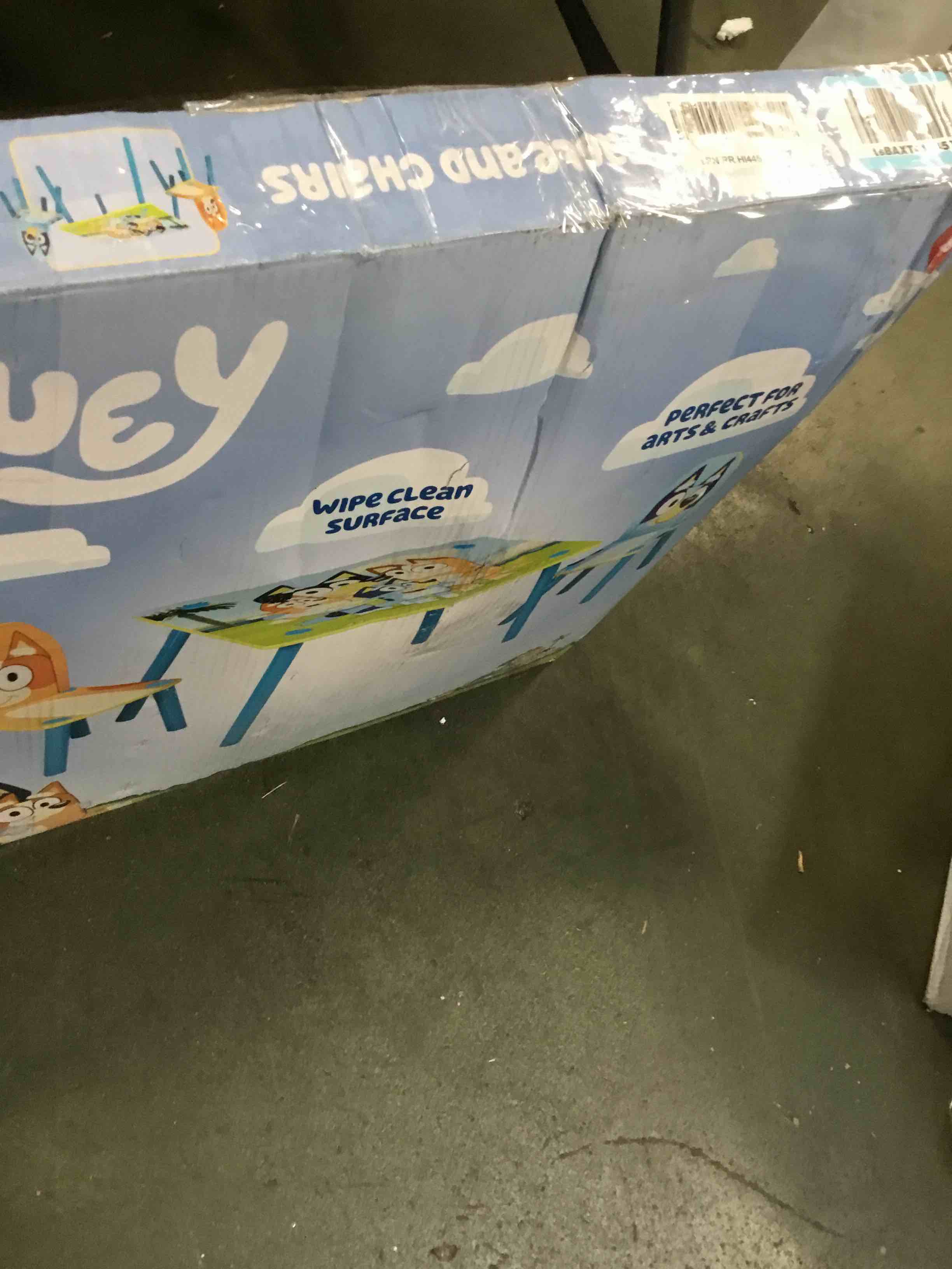 https://s3.amazonaws.com/lotting-images-prod/bidfta/BLU6091296_1707586885053.jpeg