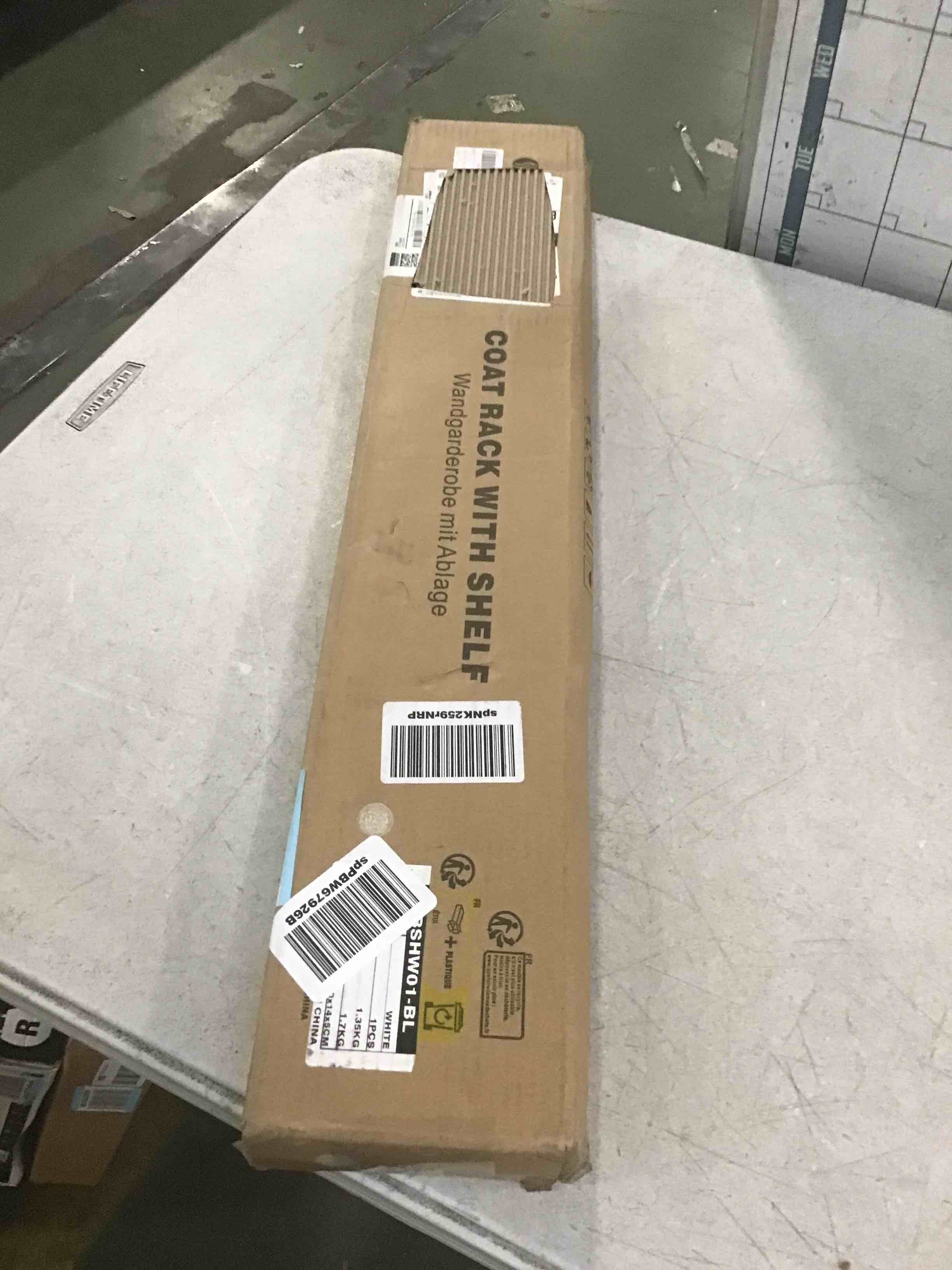 https://s3.amazonaws.com/lotting-images-prod/bidfta/BLU6091344_1707746857396.jpeg