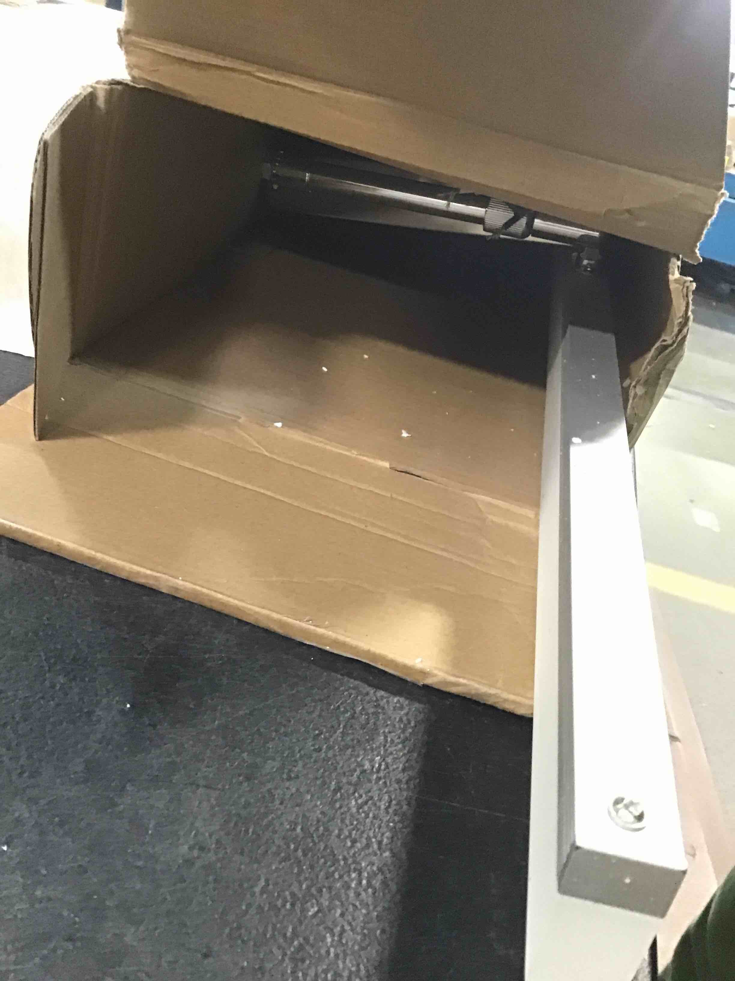 https://s3.amazonaws.com/lotting-images-prod/bidfta/BLU6091516_1707831924220.jpeg