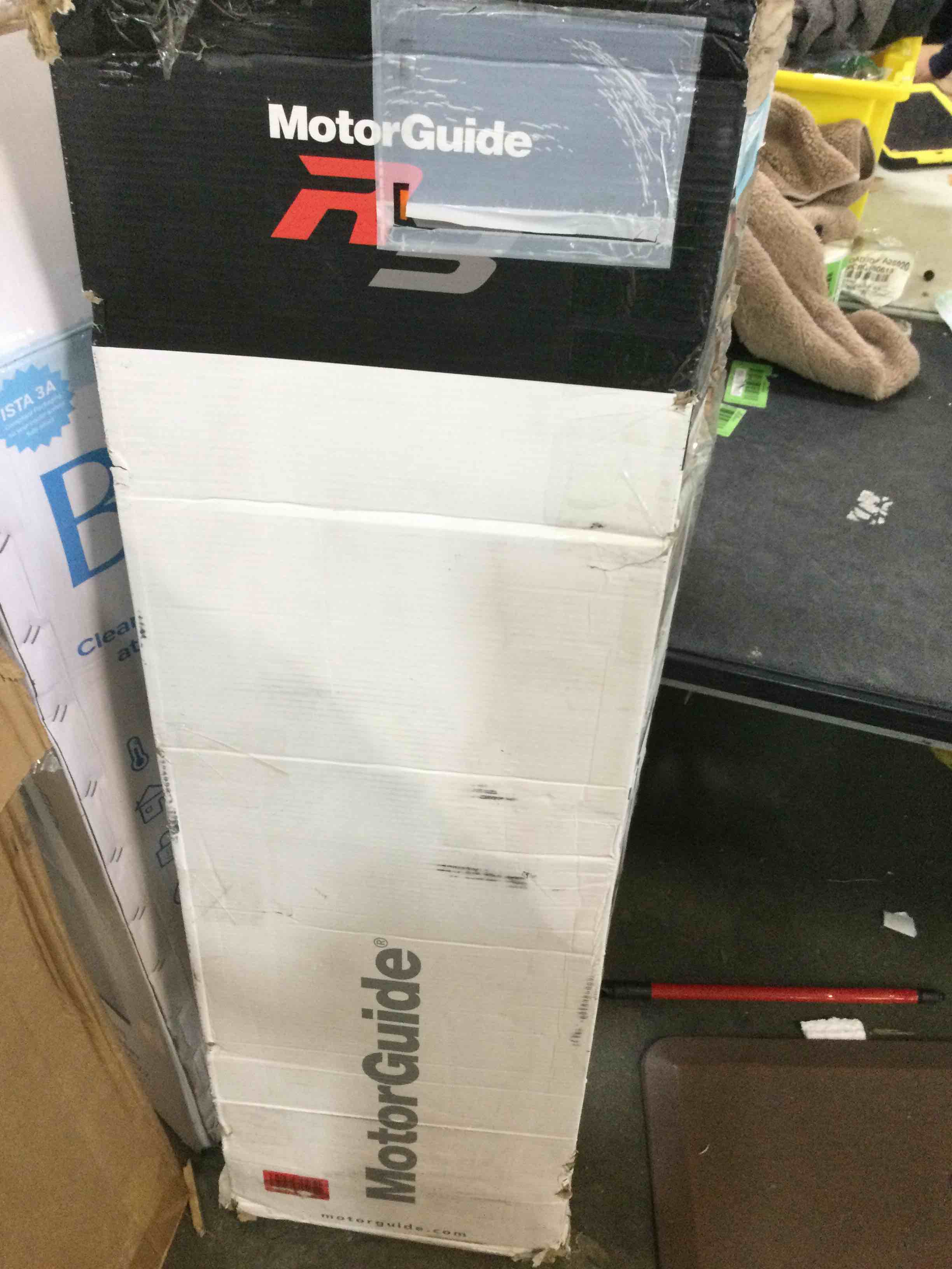 https://s3.amazonaws.com/lotting-images-prod/bidfta/BLU6091636_1707850436421.jpeg